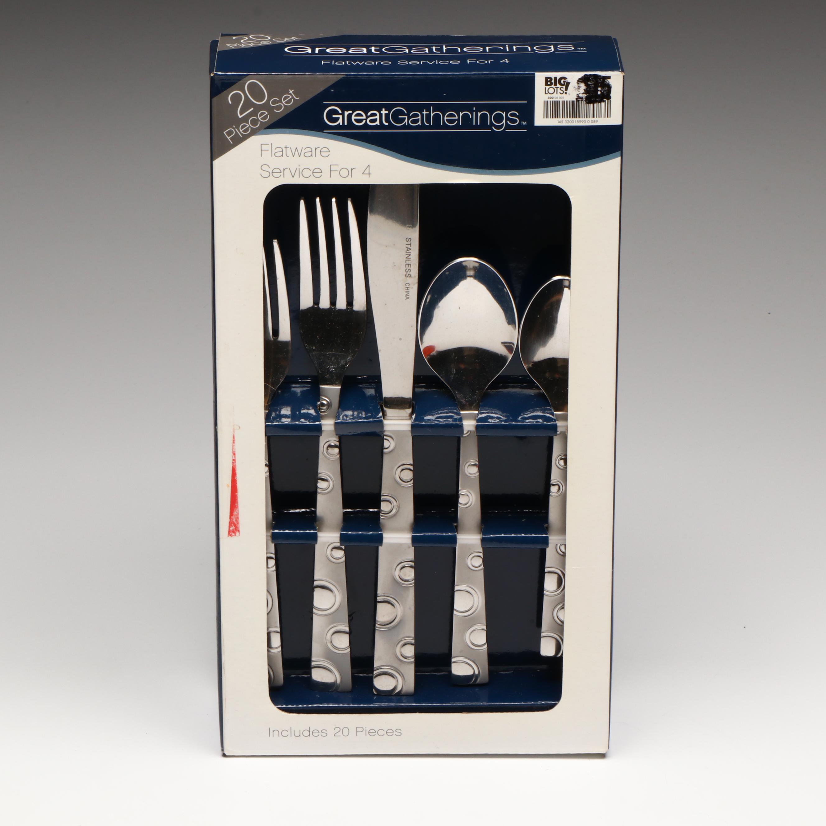 Art Deco Style Glass Bowl and Tidbit Tray with Other Steak Knives and Flatware