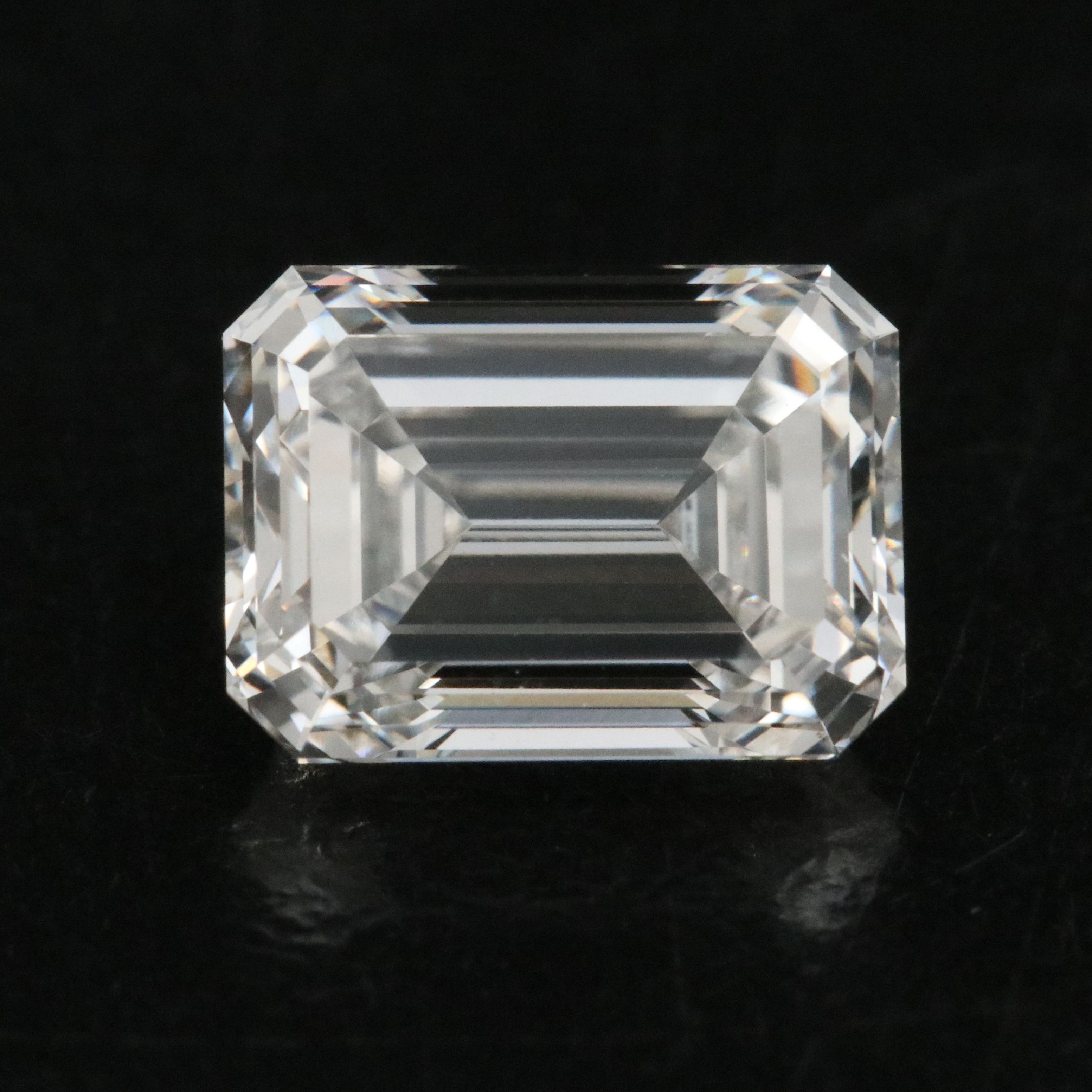 Loose 1.98 CT Lab Grown Diamond with IGI Report