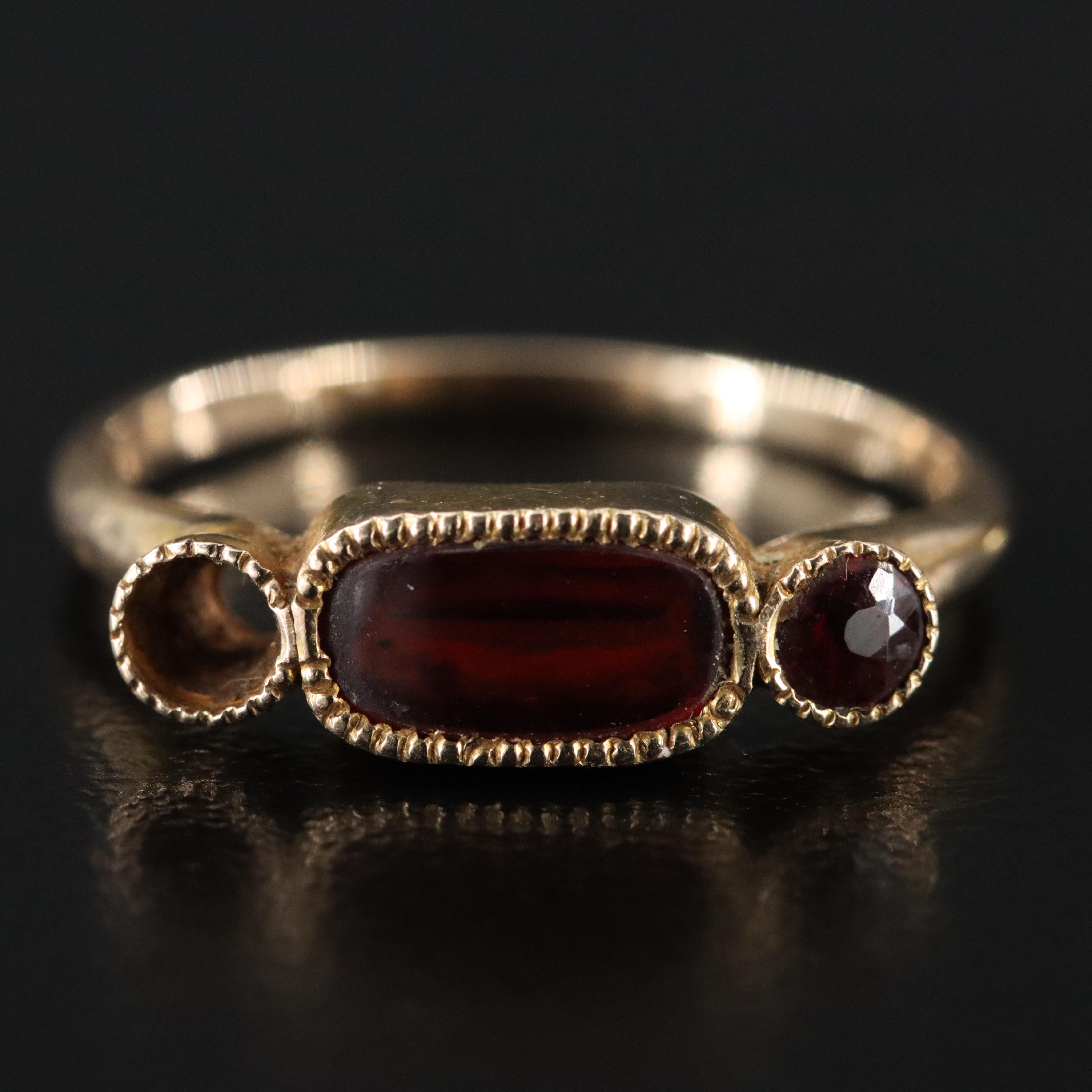 Vintage 10K Black Onyx and Garnet Semi-Mount Rings