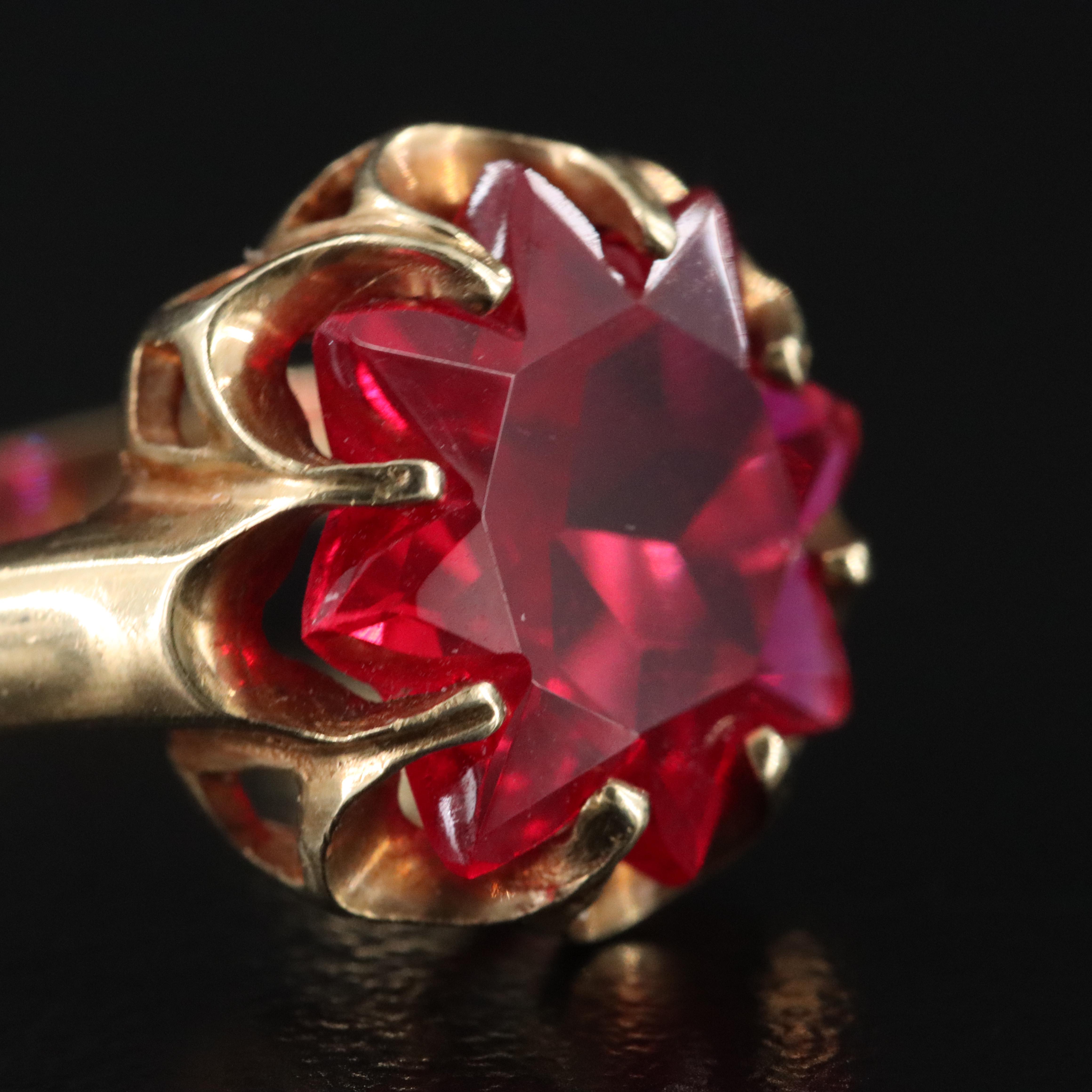 Vintage 14K Ruby Belcher Ring