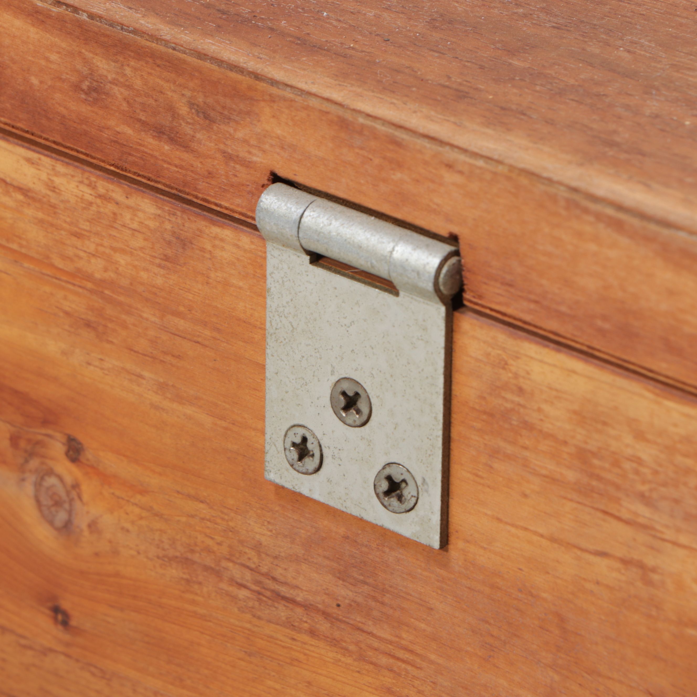 Lane Mid Century Modern Walnut Blanket Chest with Cedar Lining