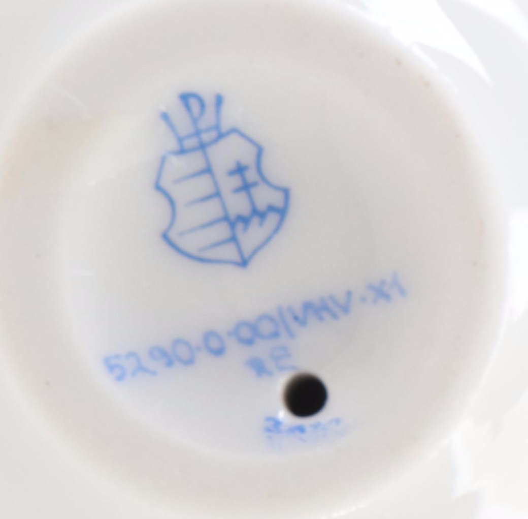 Herend Green Fishnet with Gold "Snowman" Porcelain Figurine