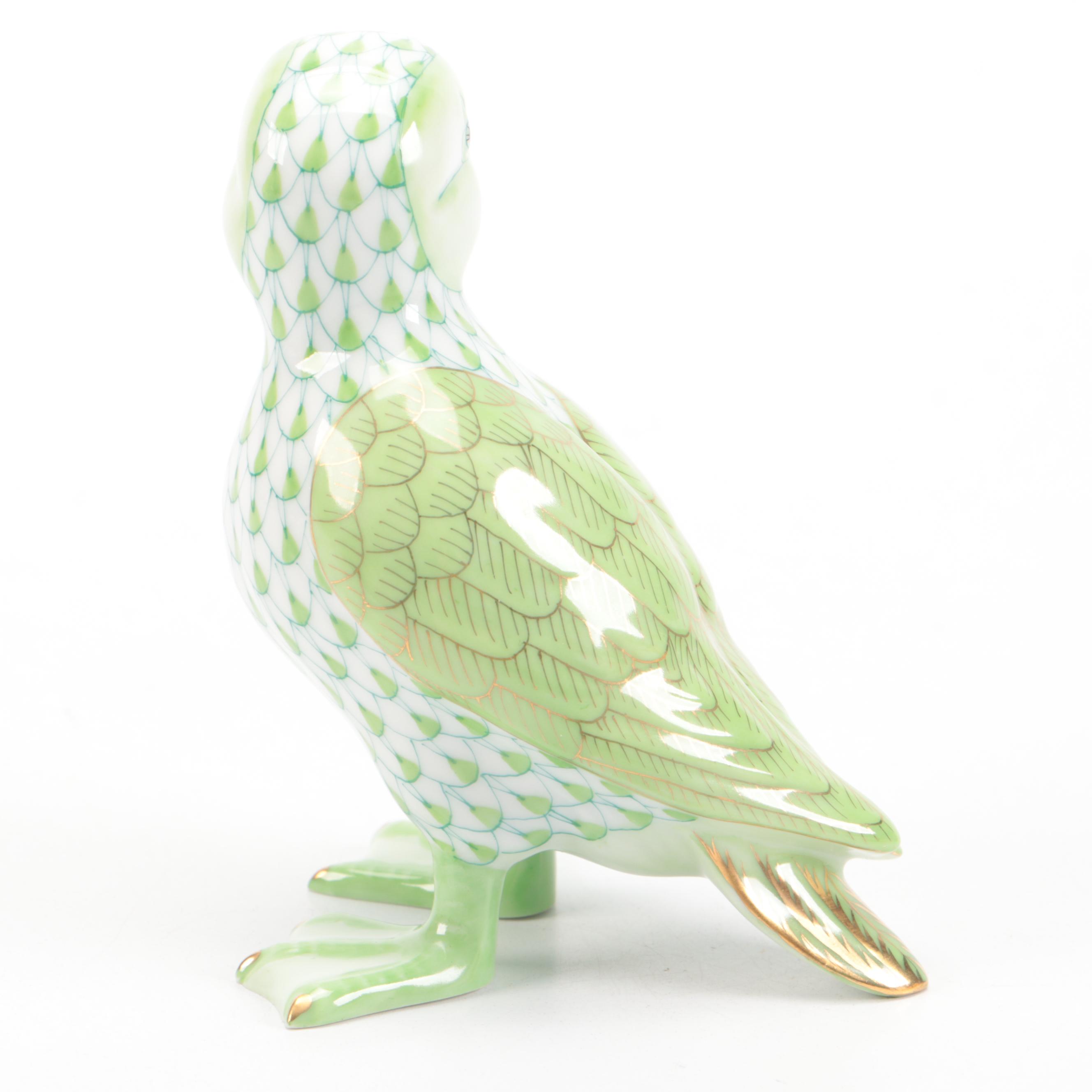 Herend Key Lime Fishnet with Gold "Puffin" Porcelain Figurine