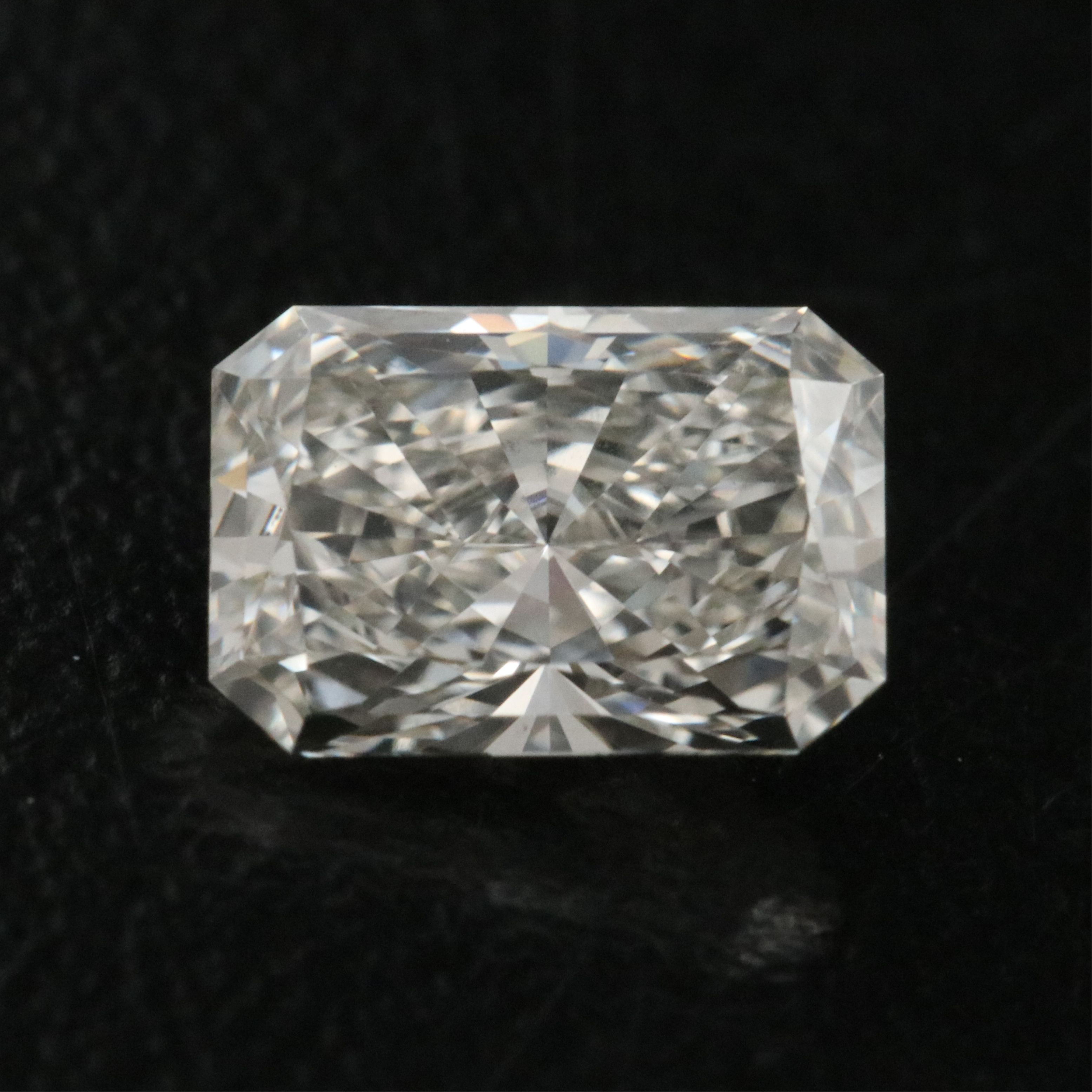 Loose 1.01 CT Lab Grown Diamond with IGI Report
