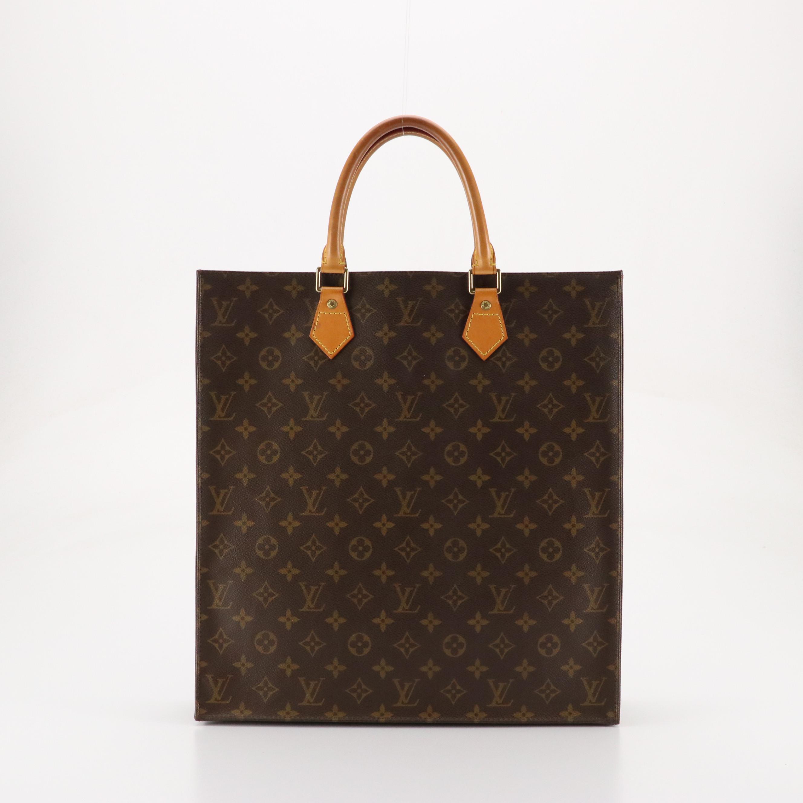 Louis Vuitton Sac Plat Tote in Monogram Canvas and Leather
