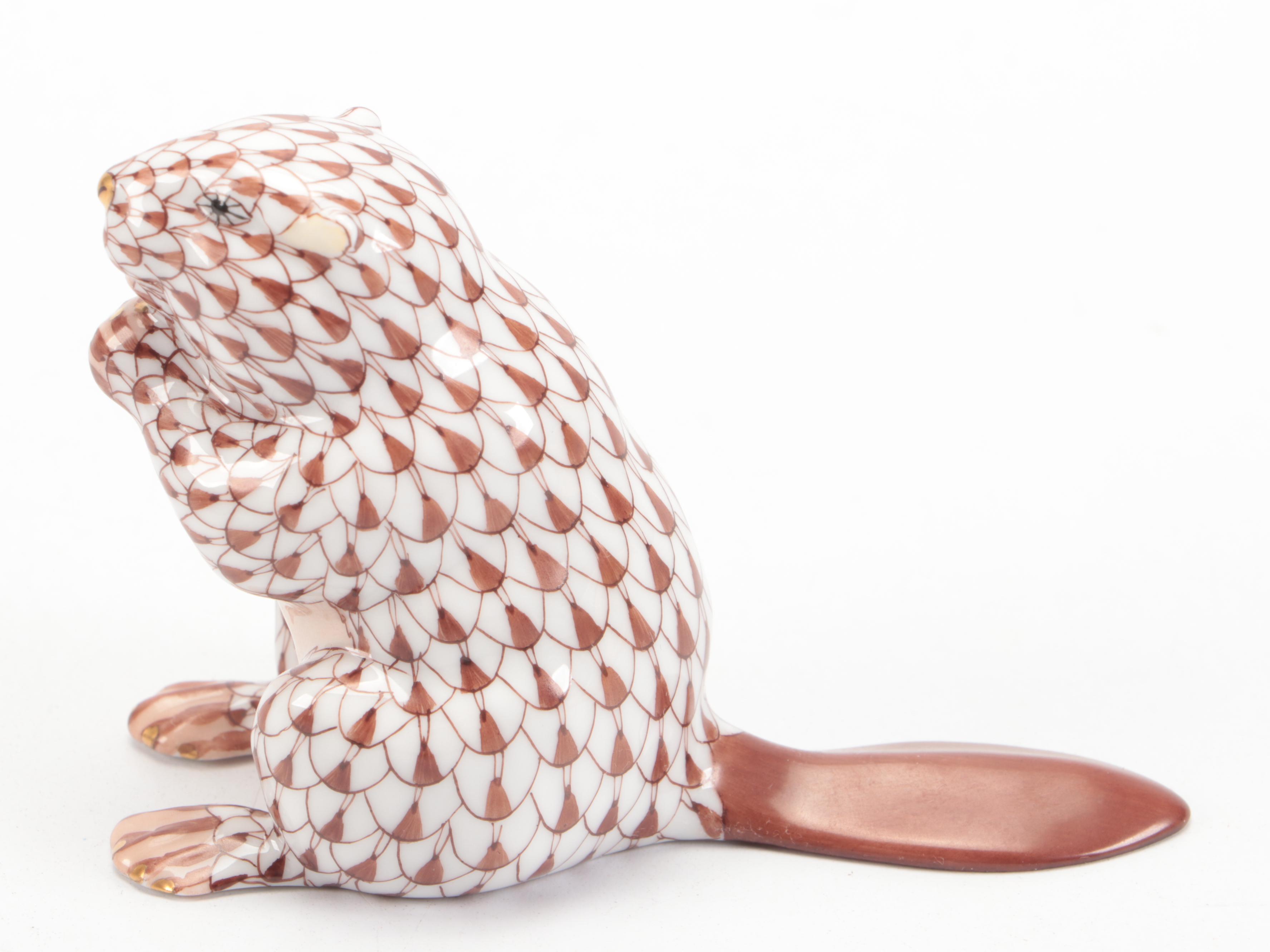 Herend Chocolate Fishnet with Gold "Small Beaver" Porcelain Figurine