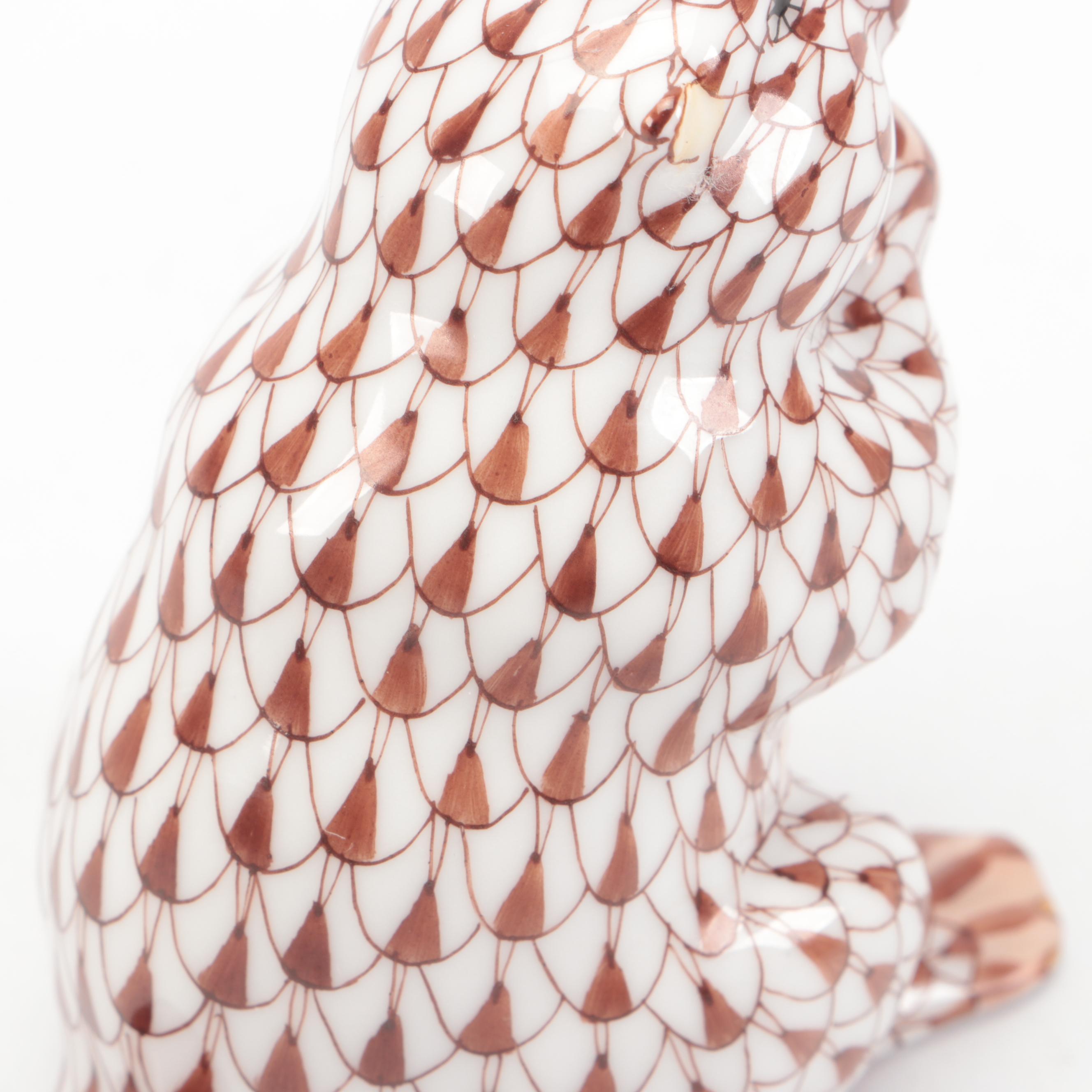 Herend Chocolate Fishnet with Gold "Small Beaver" Porcelain Figurine