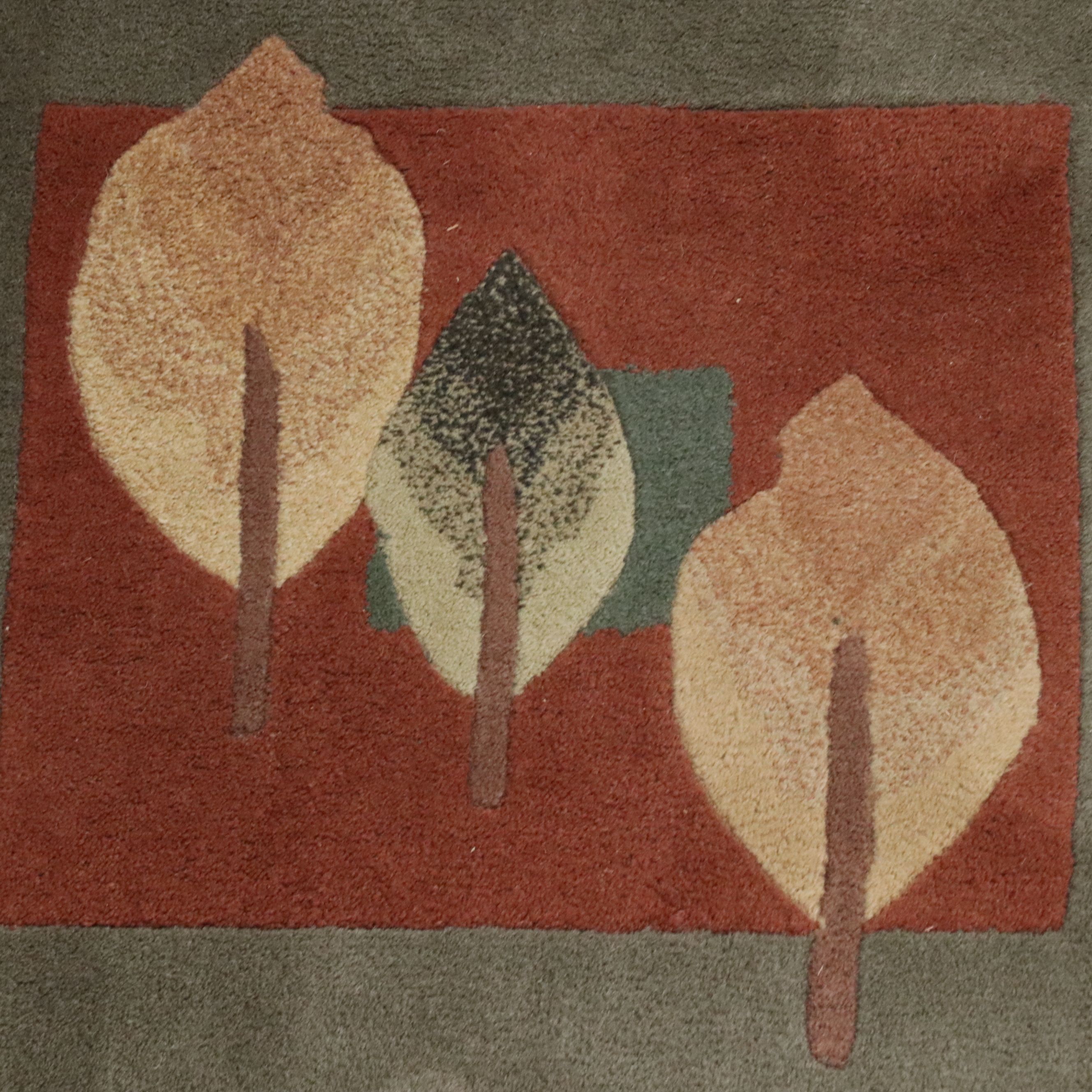 4'9 x 7'4 Hand-Tufted Foliate Area Rug