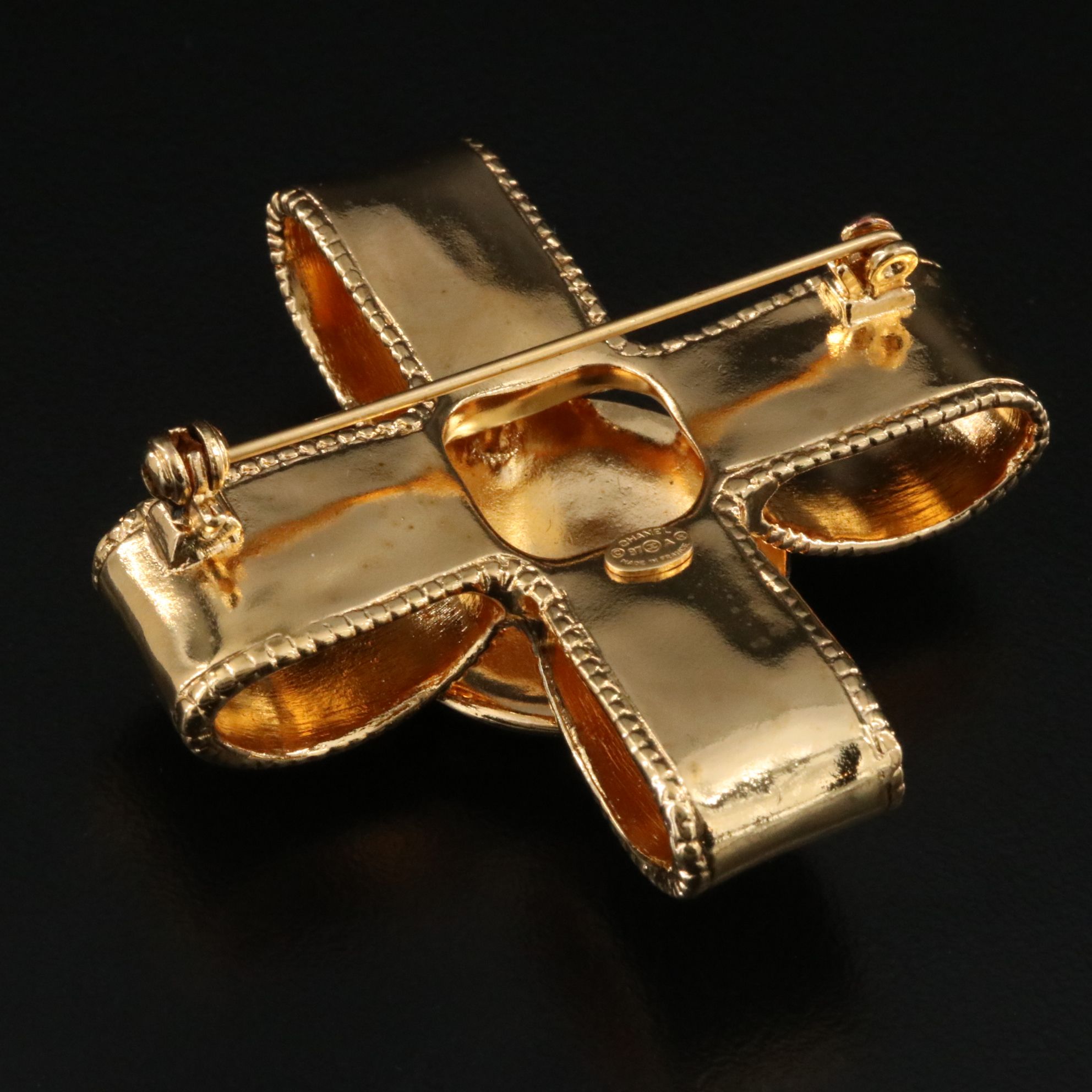 Chanel CC Ribbon Style Brooch 1997
