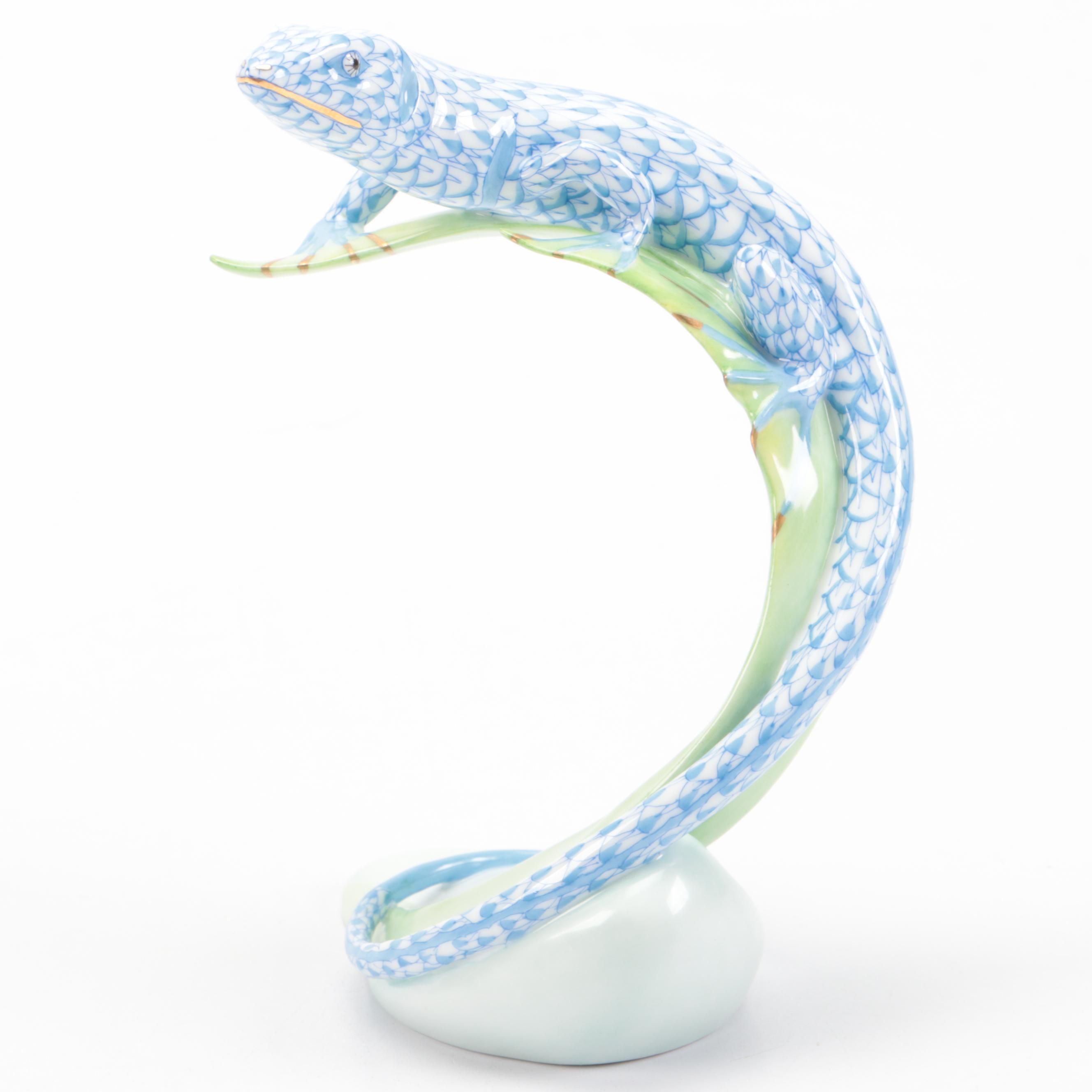 Herend Blue Fishnet with Gold "Lizard on Leaf" Porcelain Figurine