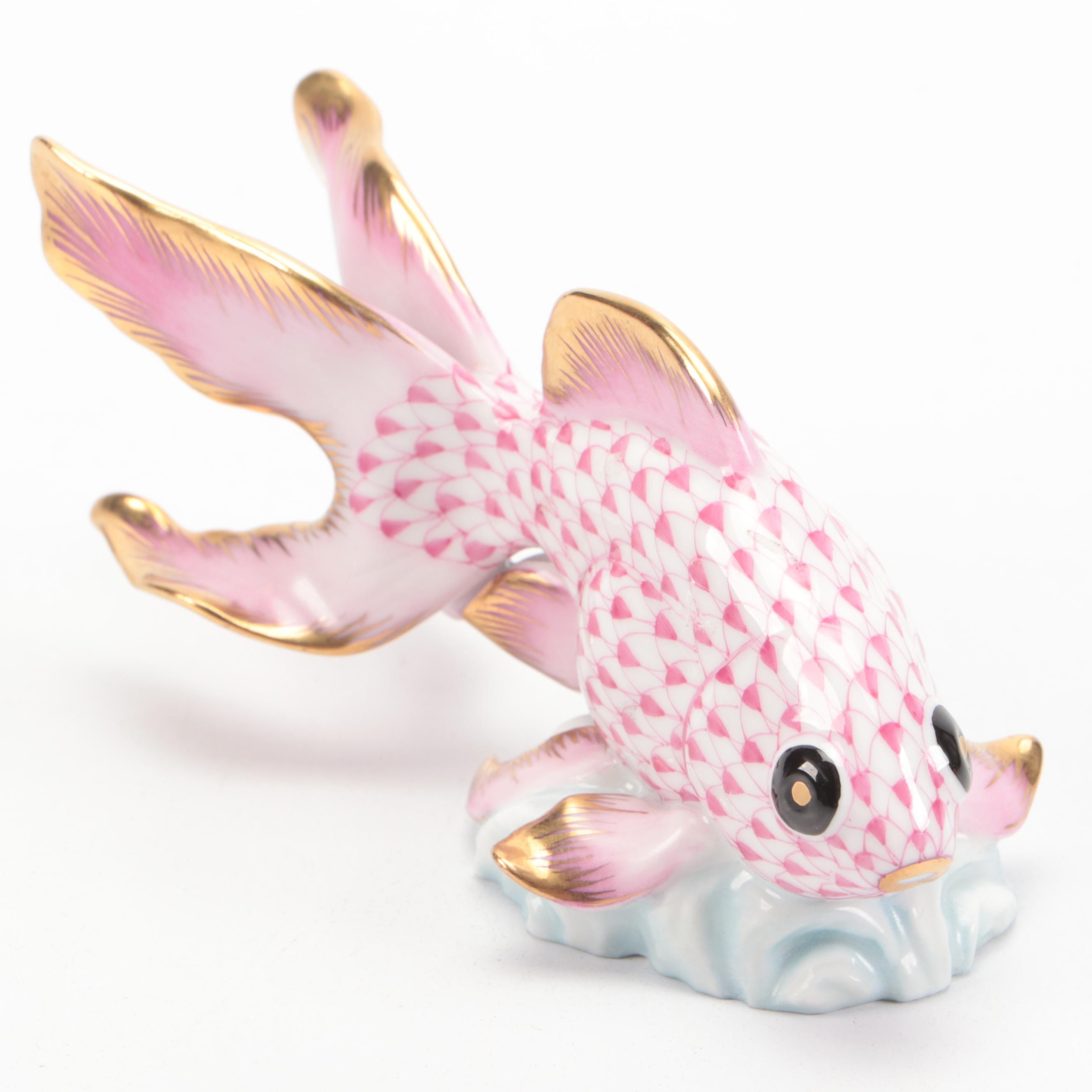 Herend Raspberry Fishnet with Gold "Fantail Goldfish" Porcelain Figurine