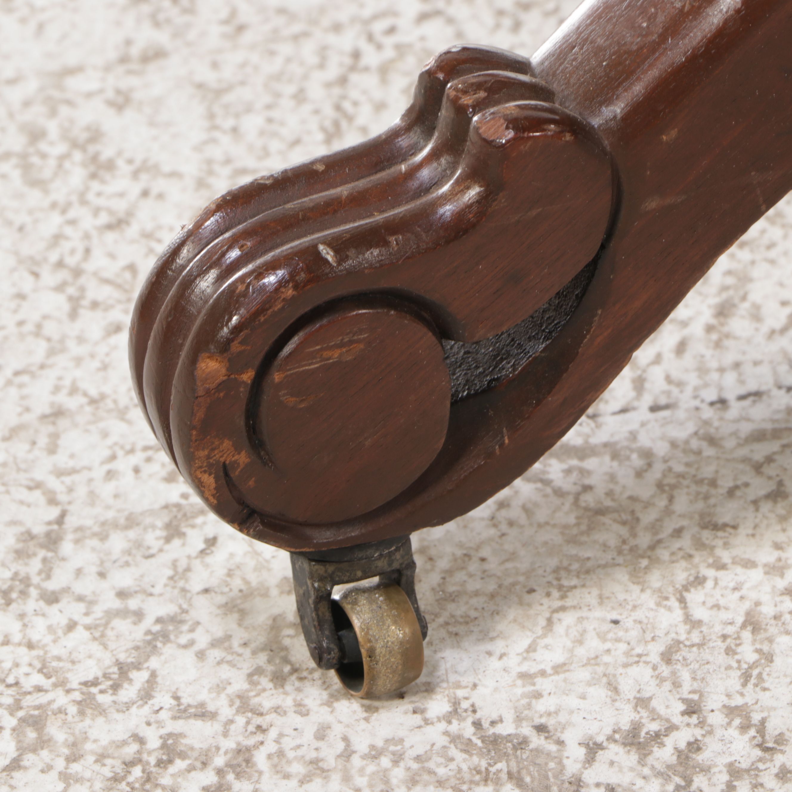 Recency Style Center Table