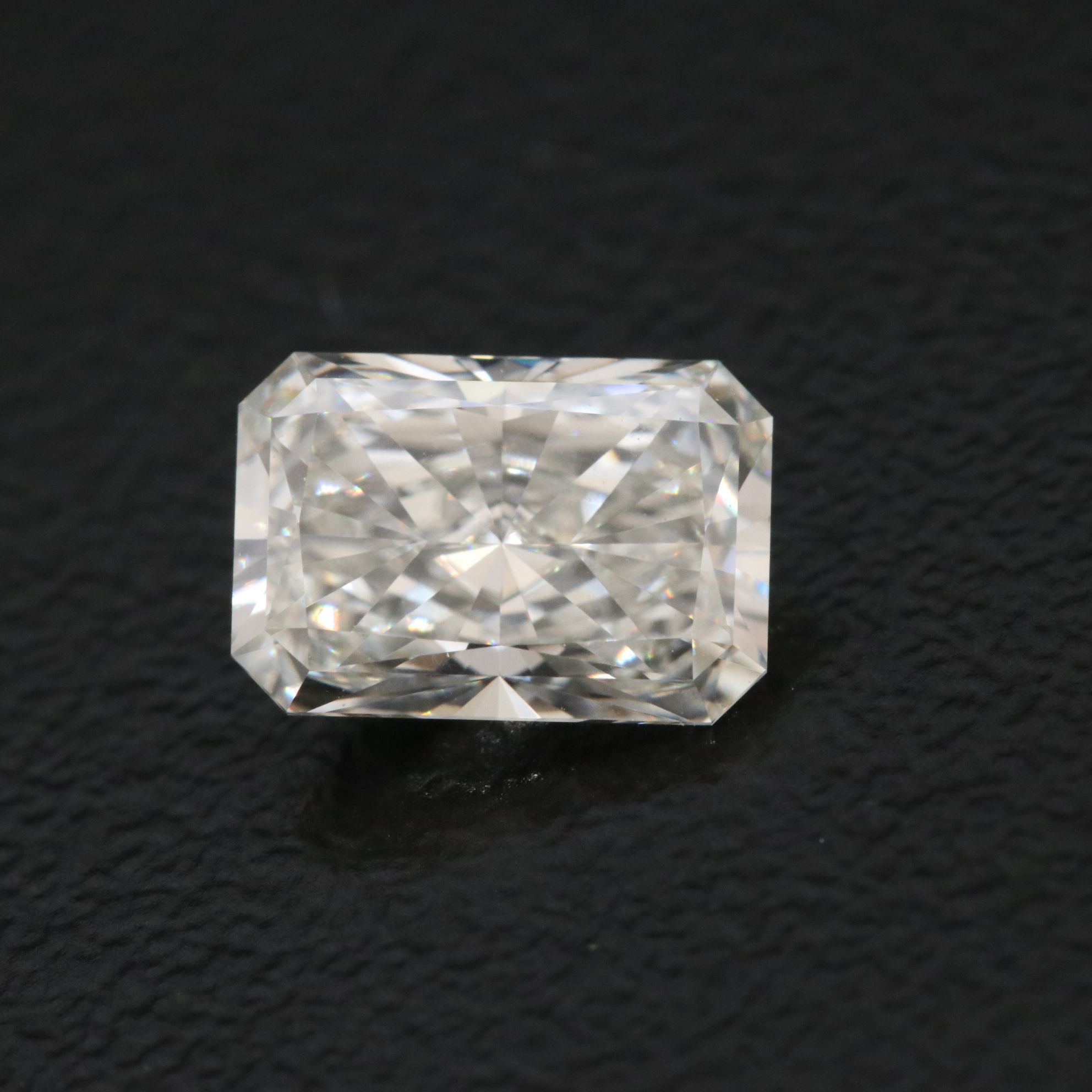 Loose 1.43 CT Lab Grown Diamond with IGI Report