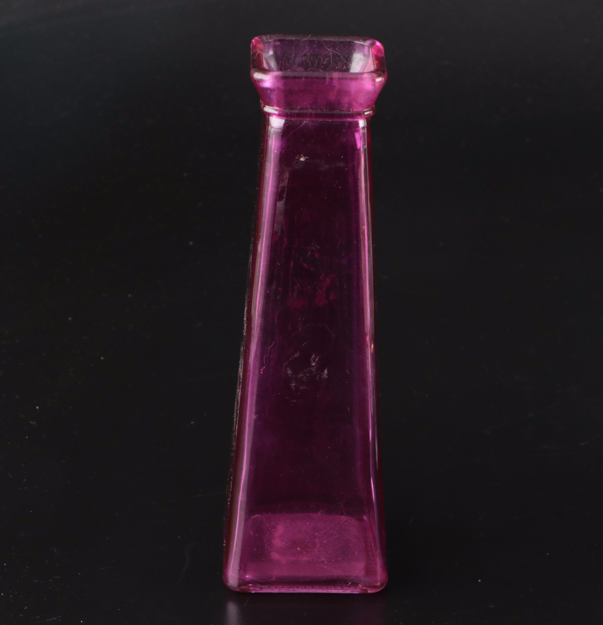 Homer Laughlin "Mauvette" Salad Plates and Other Vintage Ceramic Tableware