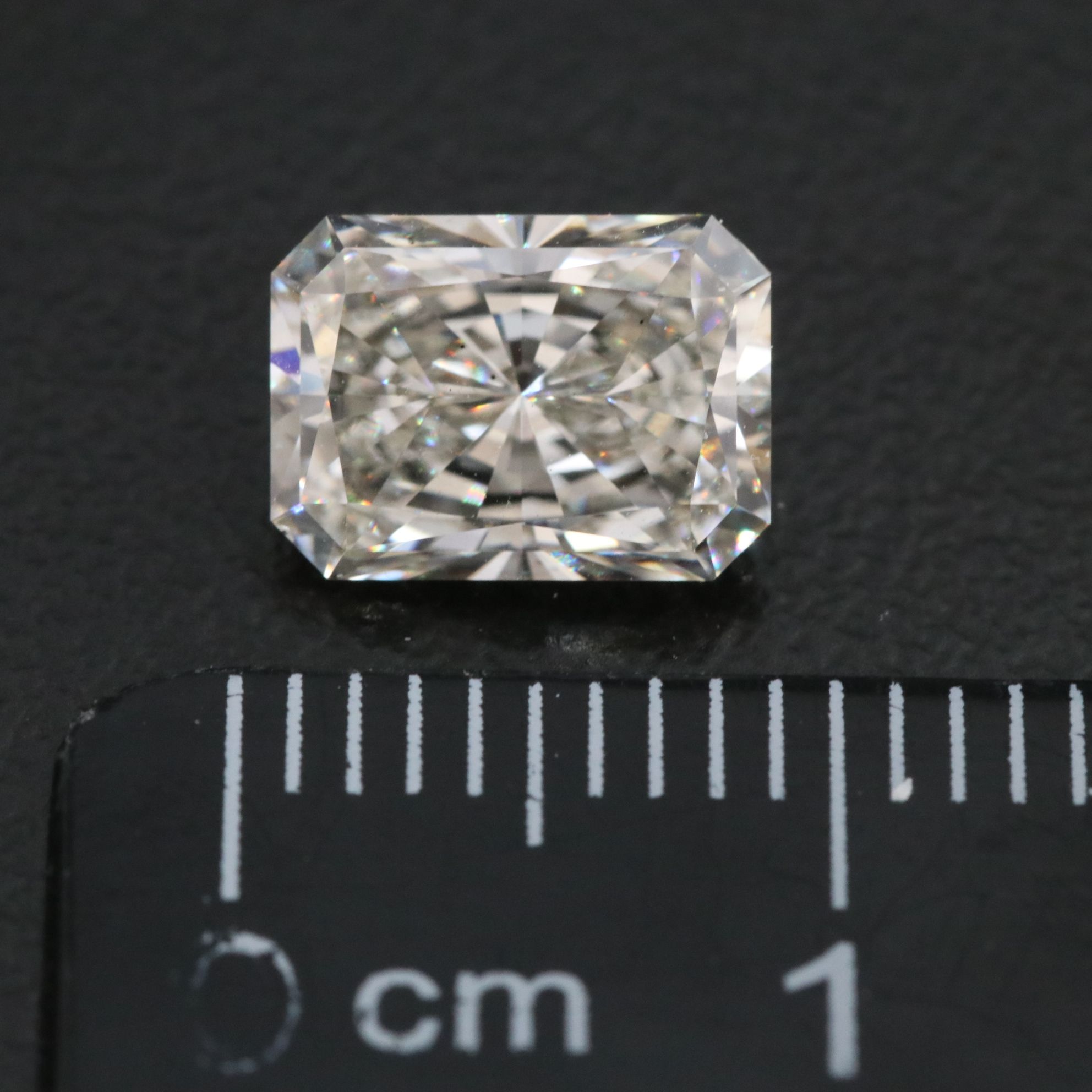Loose 1.80 CT Lab Grown Diamond with IGI Report