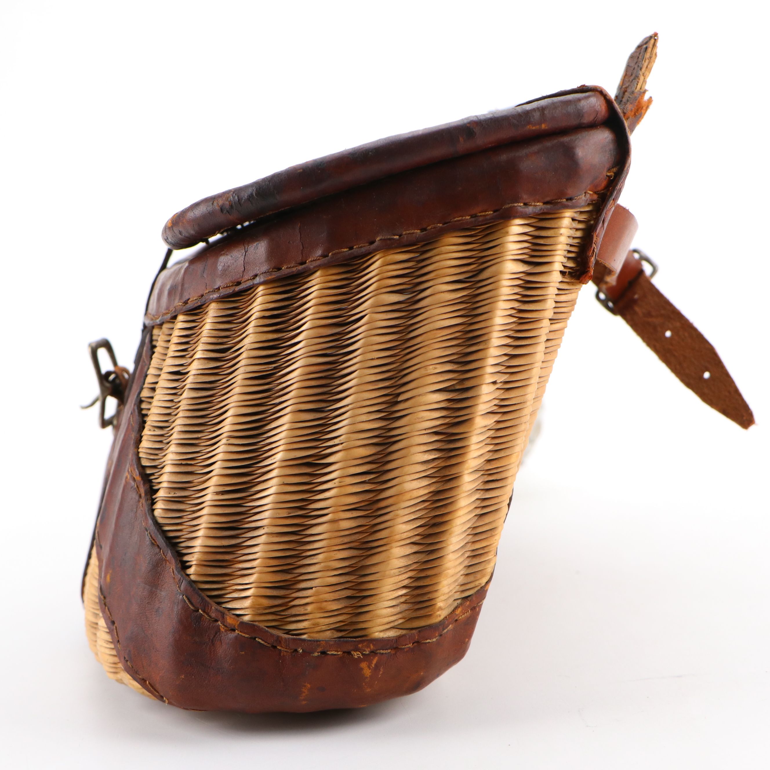 Wicker and Leather Fly Fishing Creel Basket, Early to Mid-20th Century