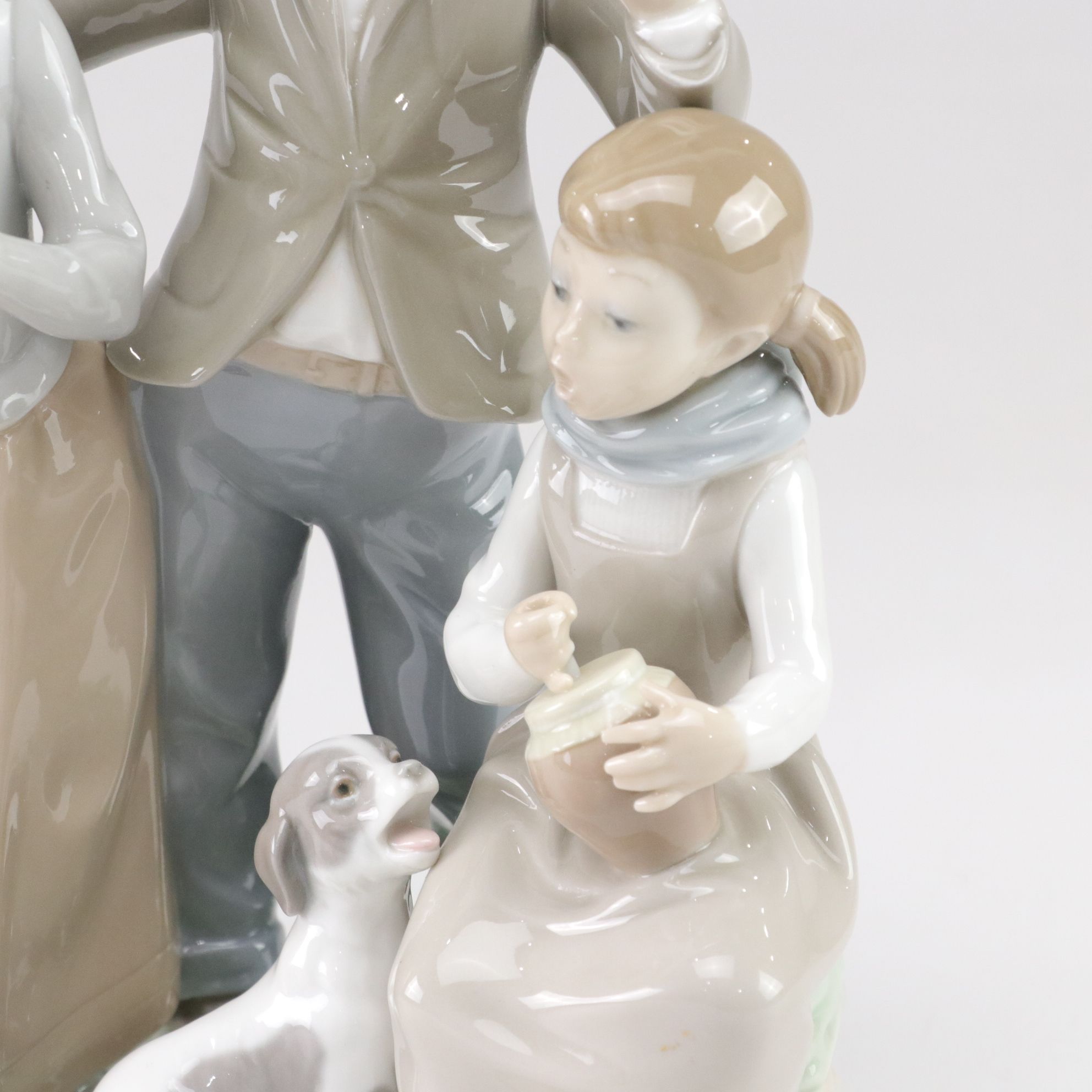 Lladró "Christmas Carols" Porcelain Figurine, 1970s