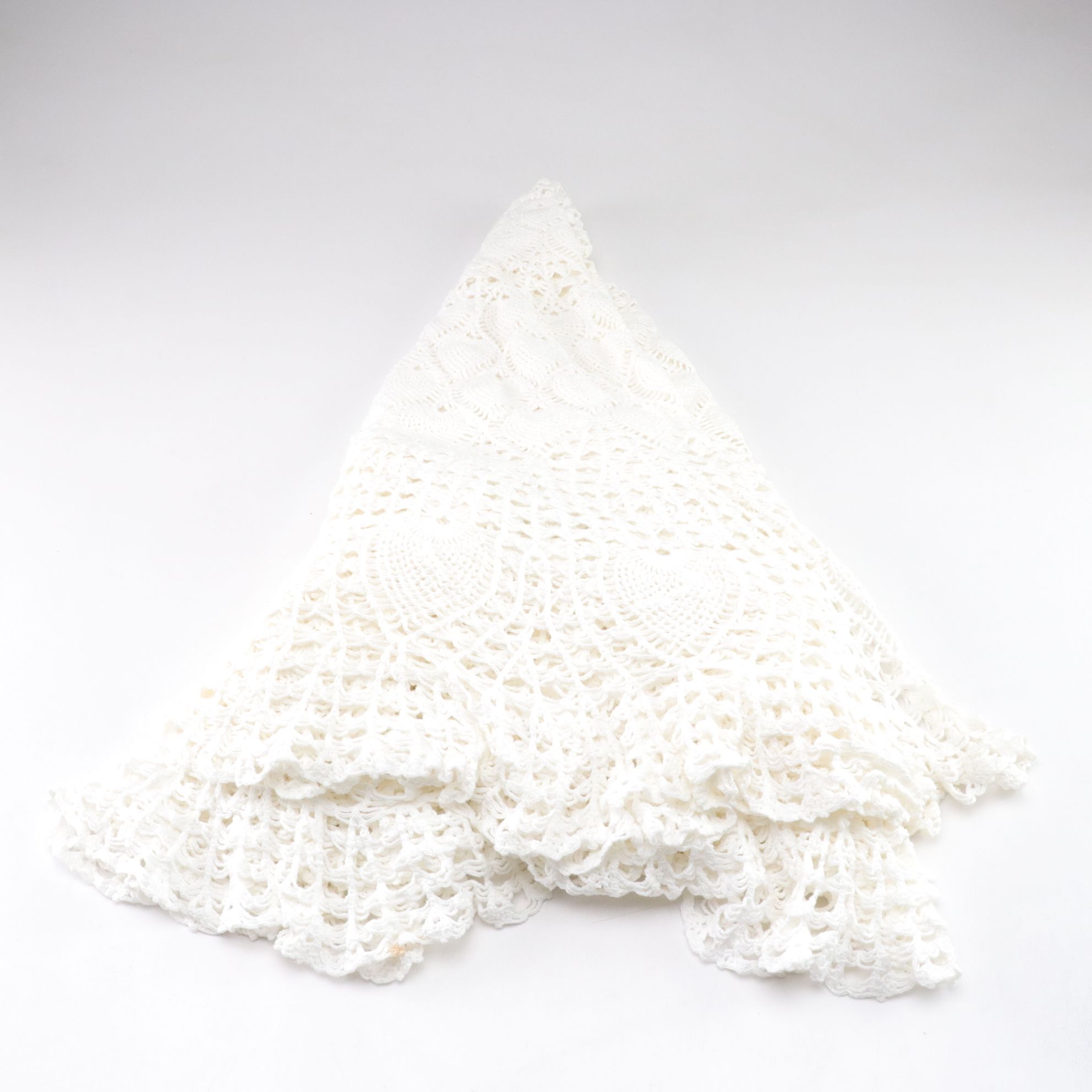 Crocheted Round Table Cover & Other Table Linens