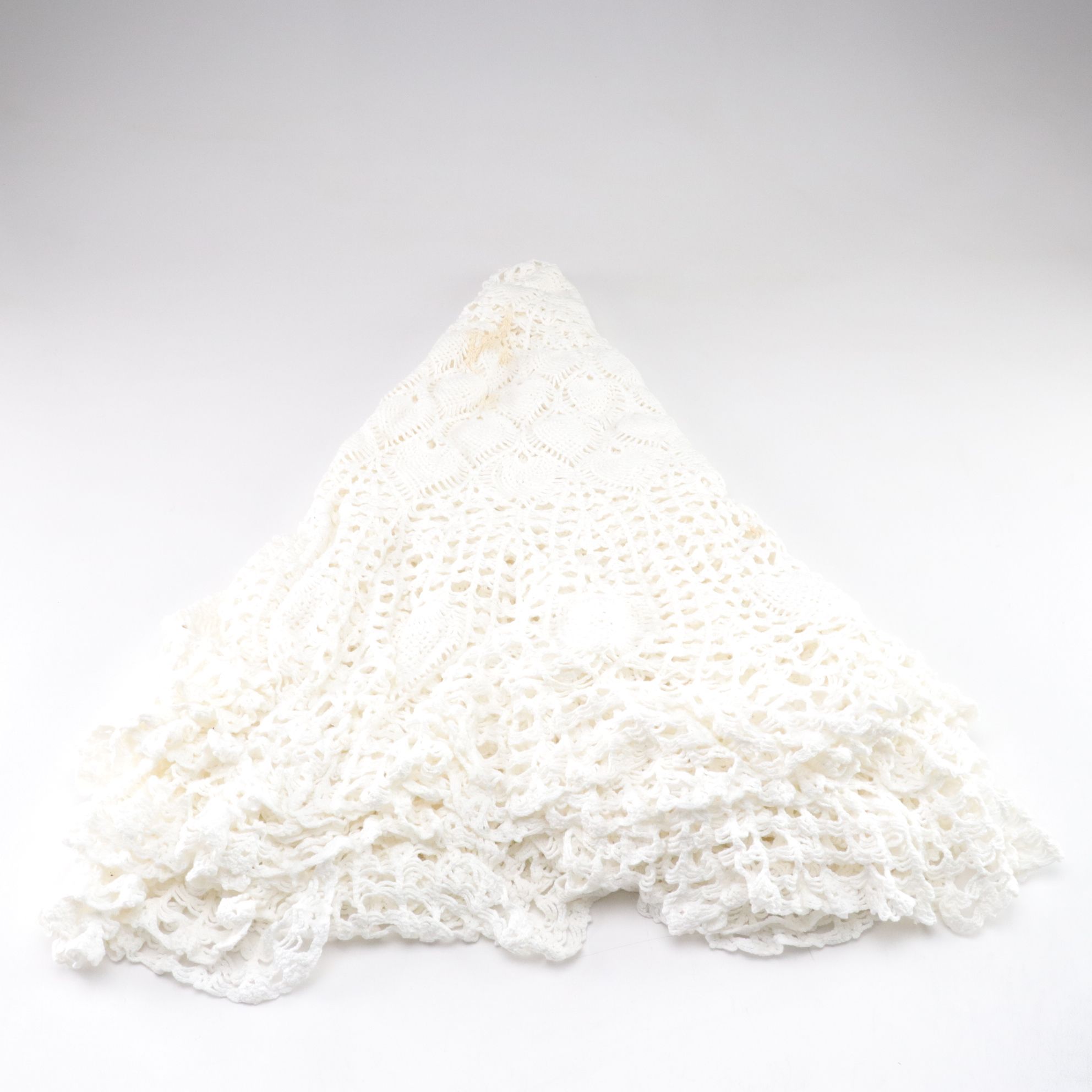 Crocheted Round Table Cover & Other Table Linens