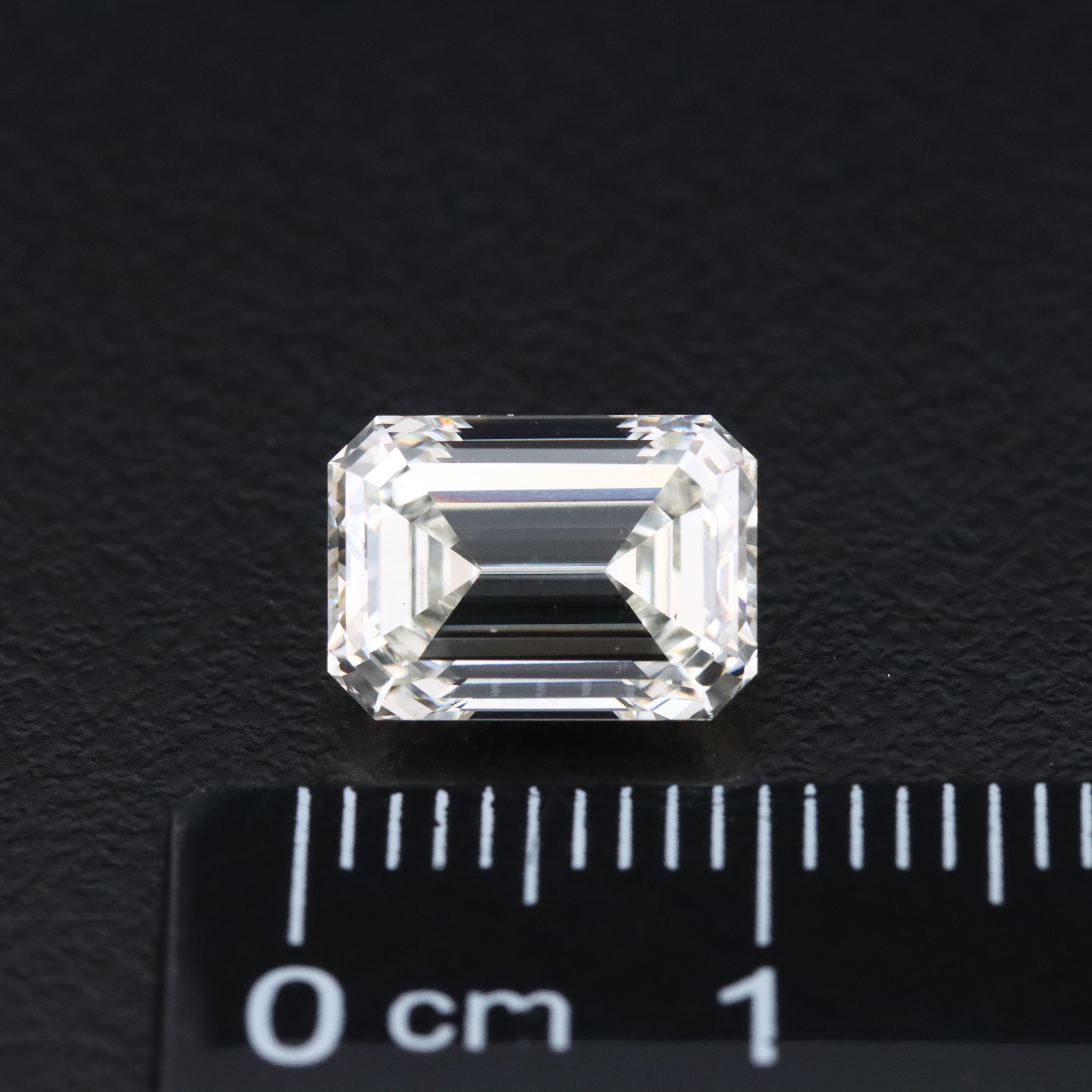 Loose 2.79 CT Lab Grown Diamond with IGI Report