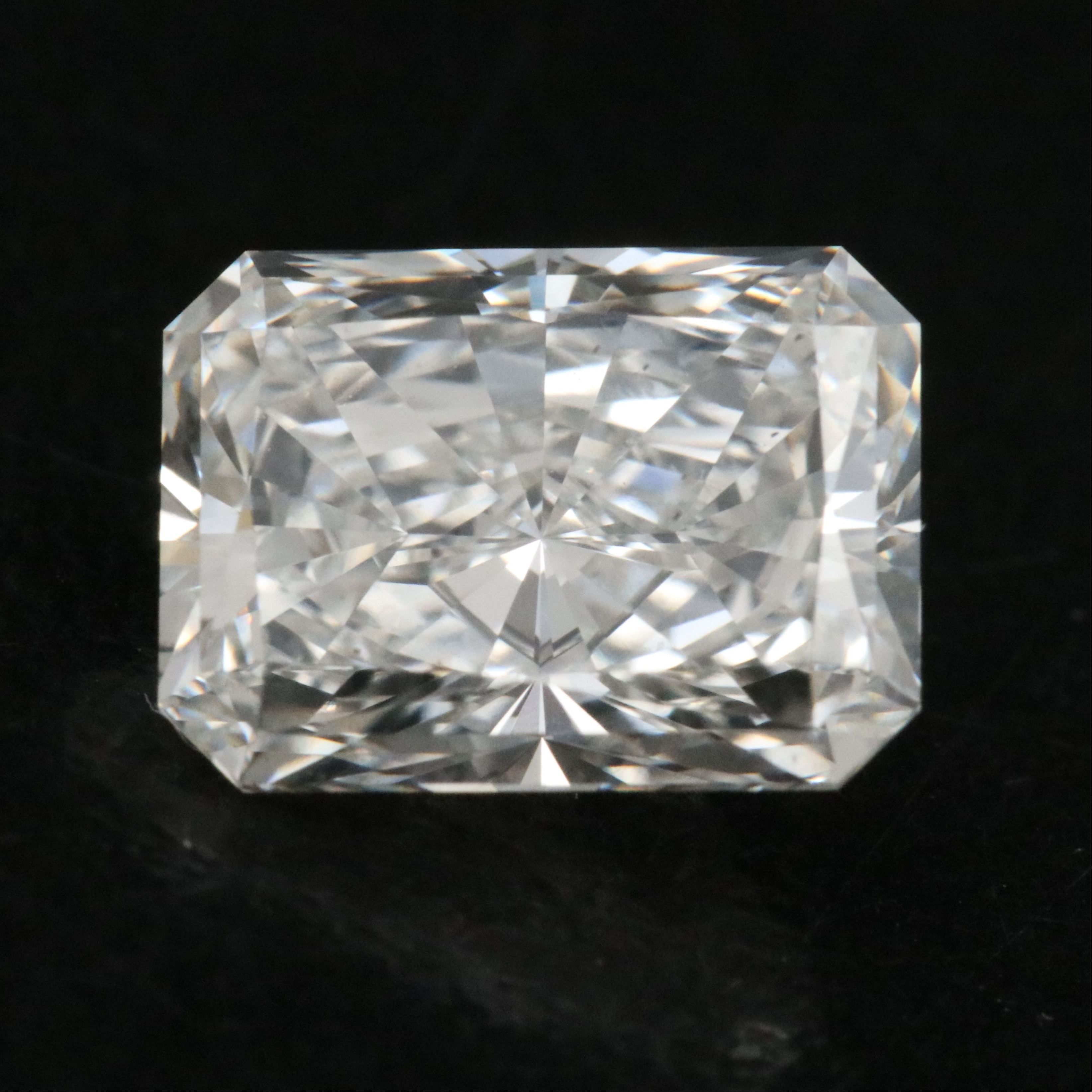 Loose 1.86 CT Lab Grown Diamond with IGI Report