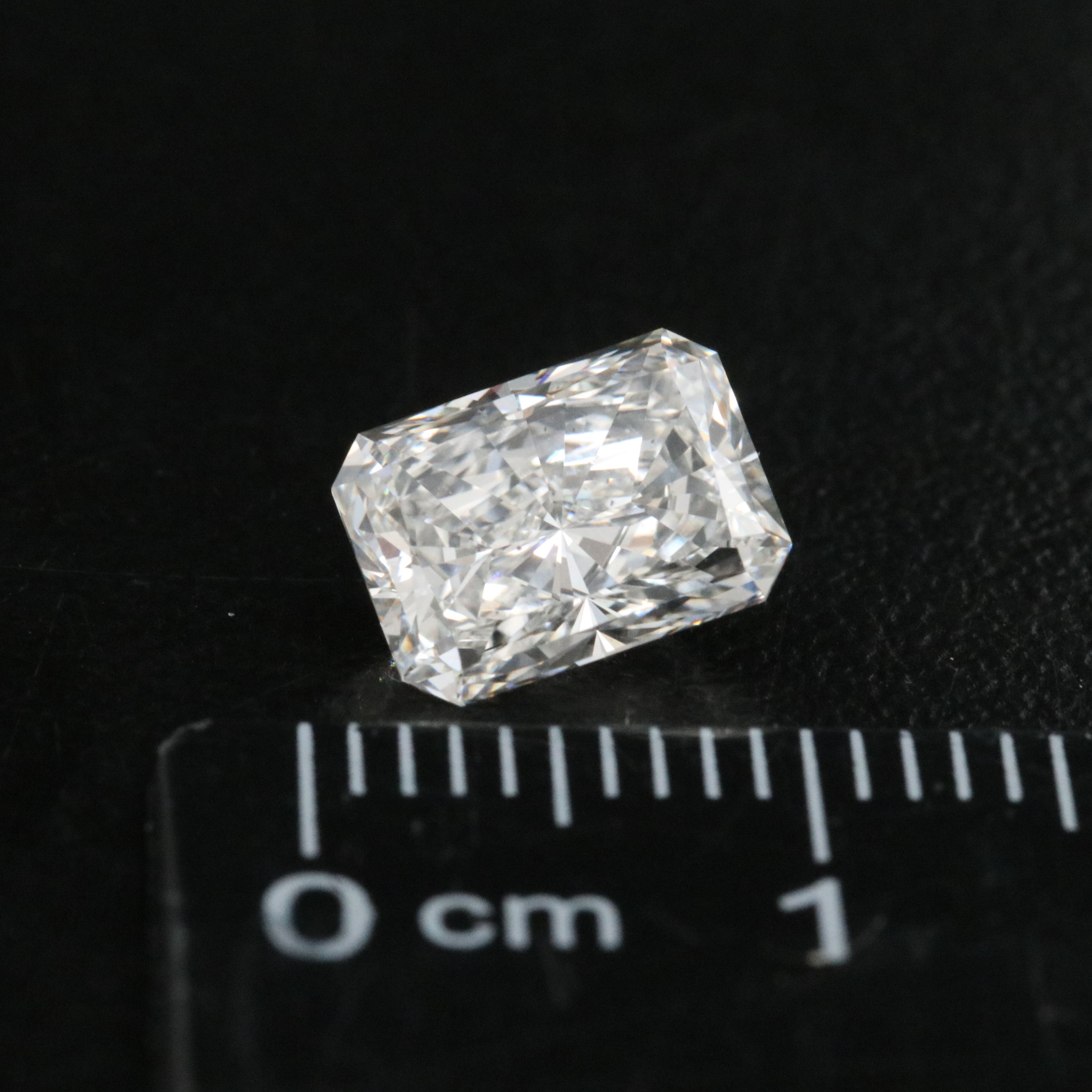 Loose 1.86 CT Lab Grown Diamond with IGI Report