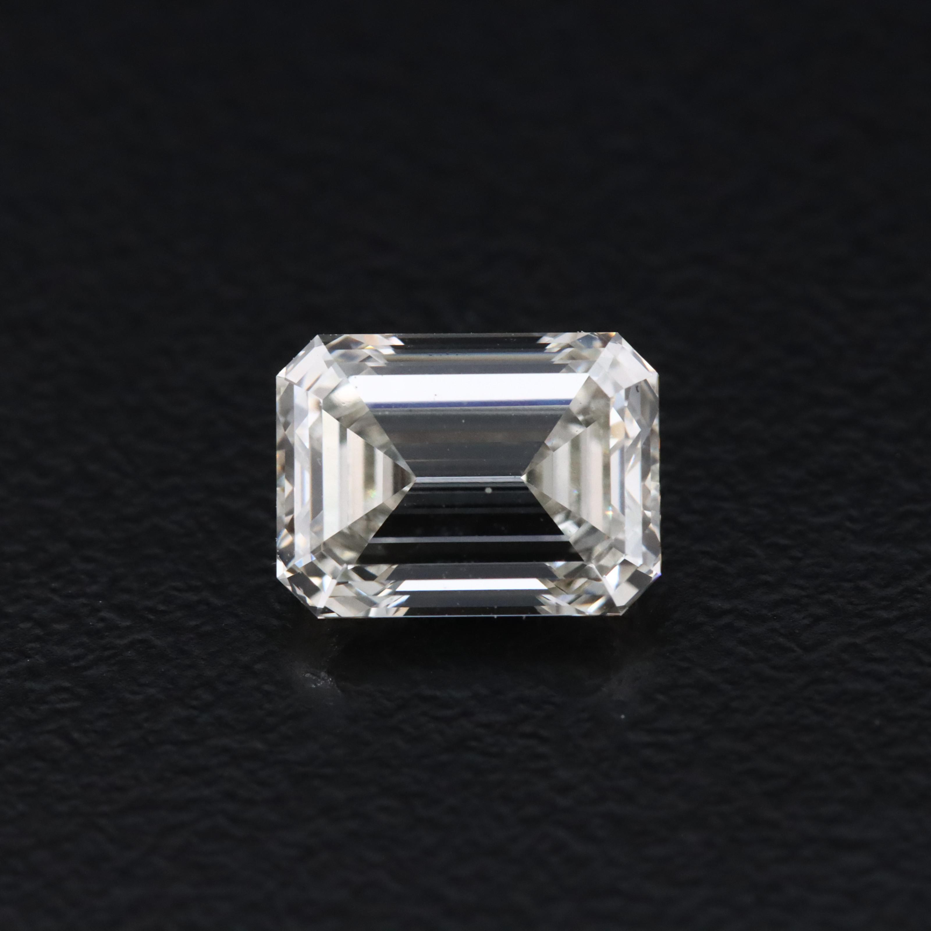 Loose 1.82 CT Lab Grown Diamond with IGI Report