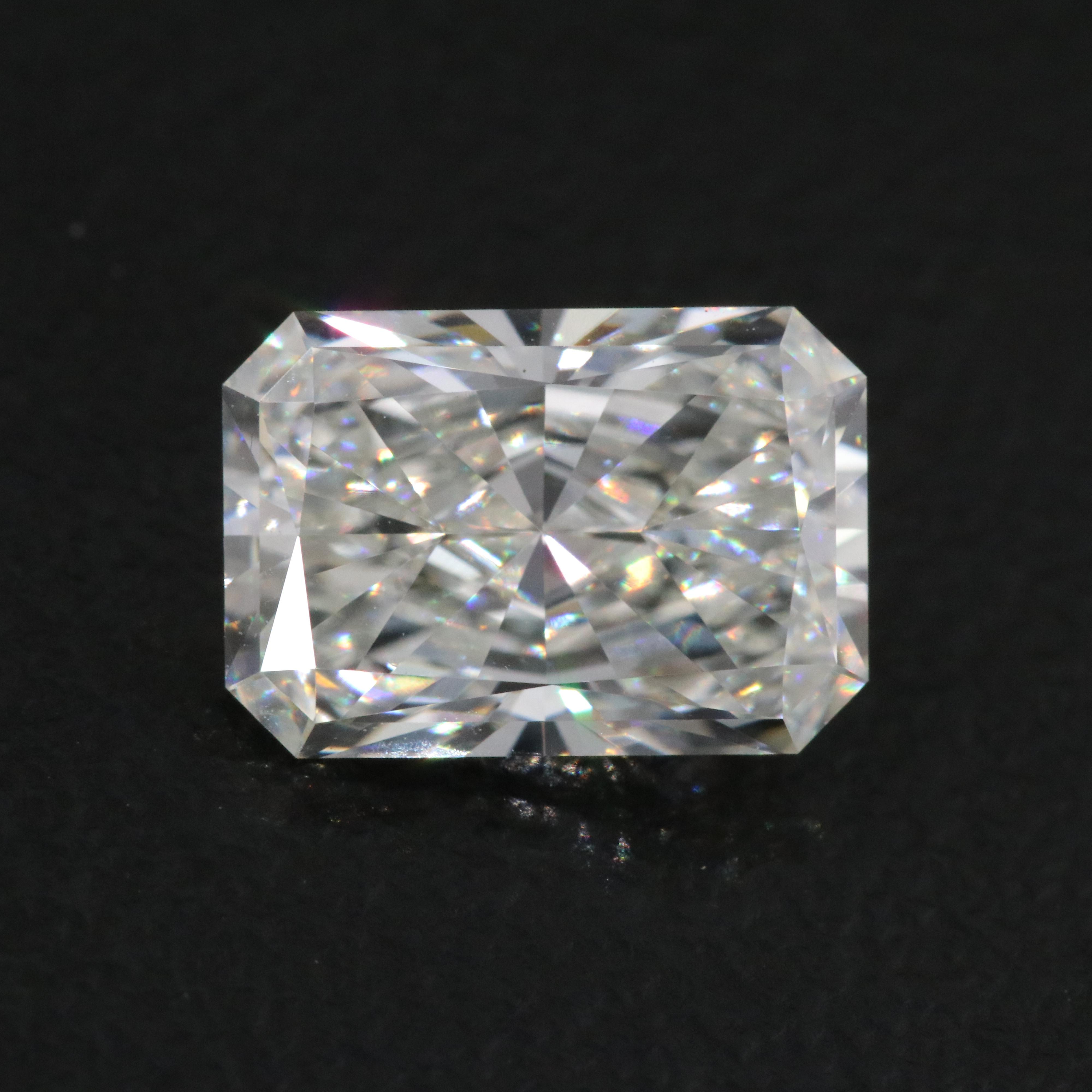Loose 1.87 CT Lab Grown Diamond with IGI Report