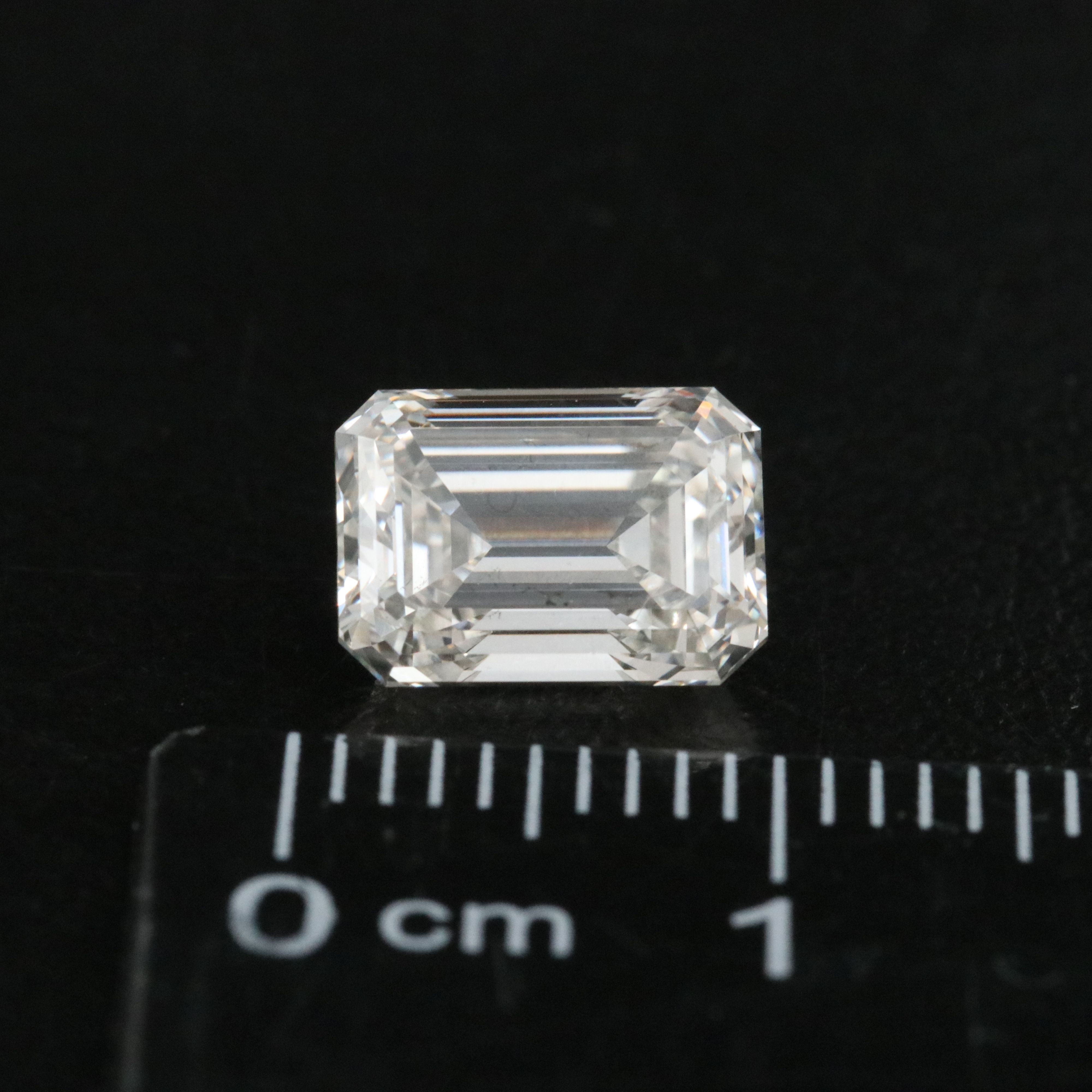 Loose 2.51 CT Lab Grown Diamond with IGI Report