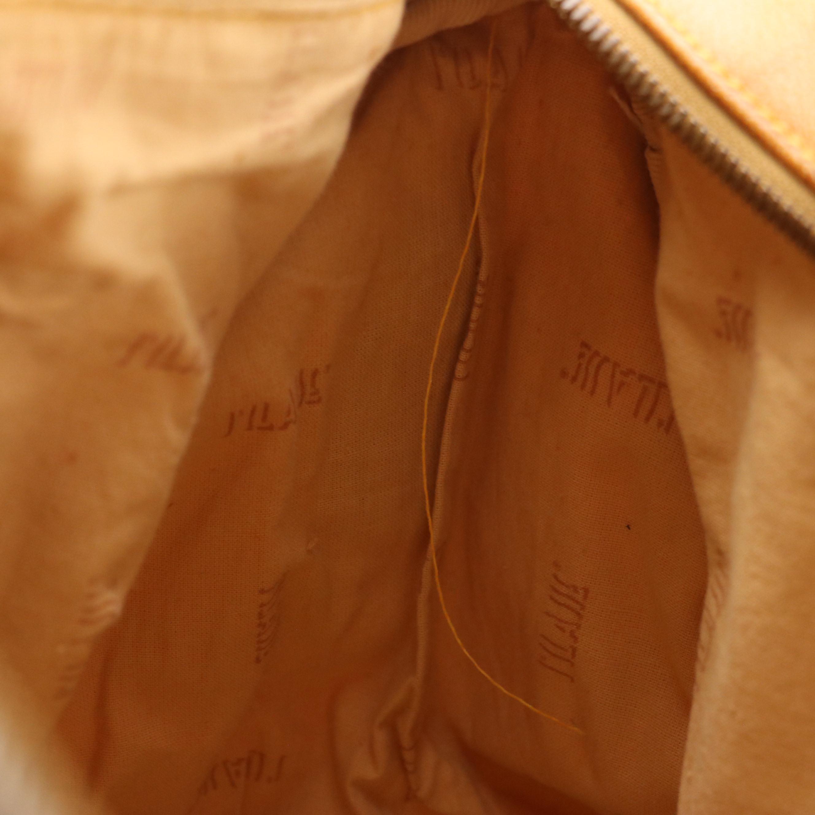 Alviero Martini 1A Classe Geo Classic Two-Way Boston Bag