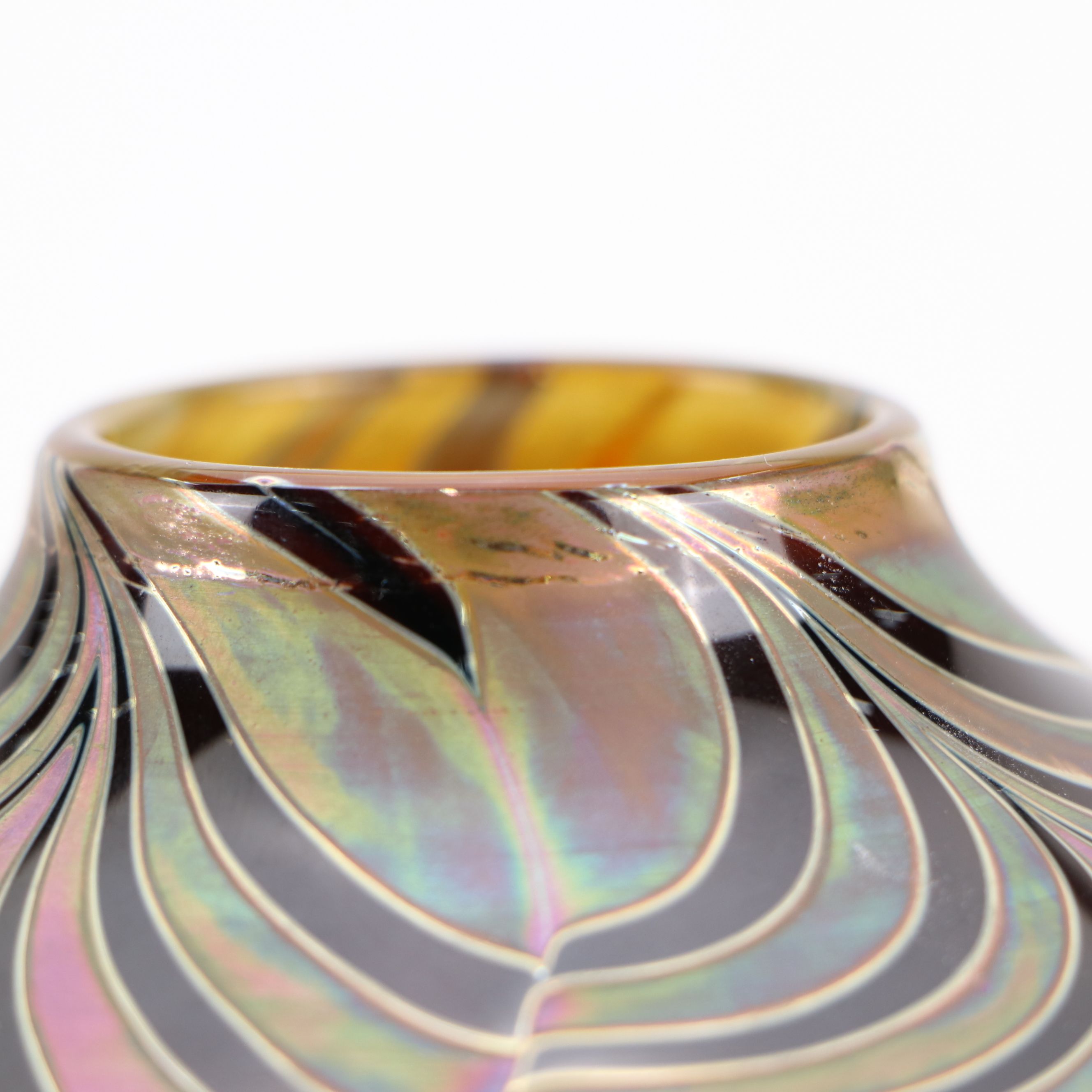 Craig Zweifel Art Glass Feather Pulled Iridescent Vase, 2000