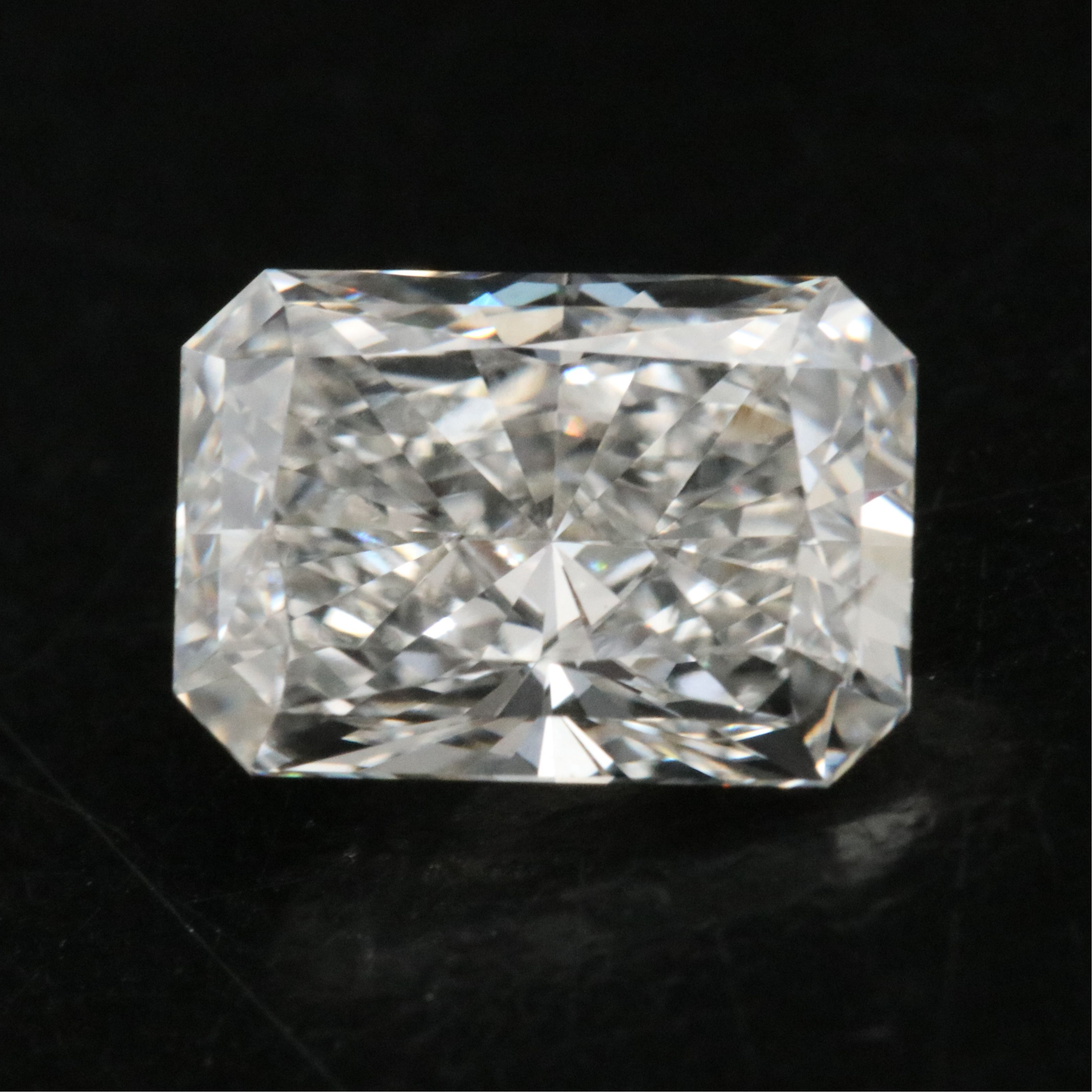 Loose 1.68 CT Lab Grown Diamond with IGI Report