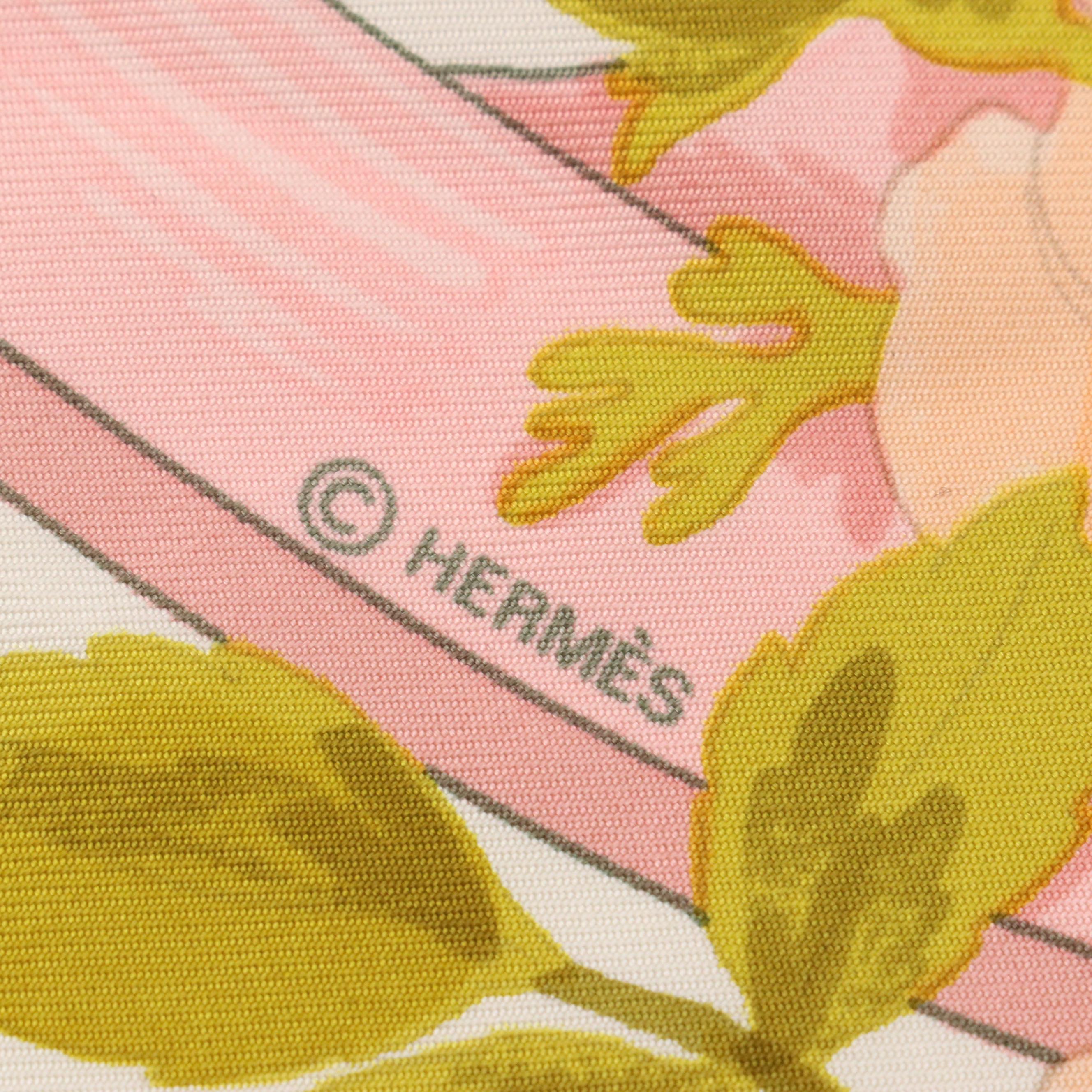 Hermès "Romantique" Scarf 90 in Silk Jacquard