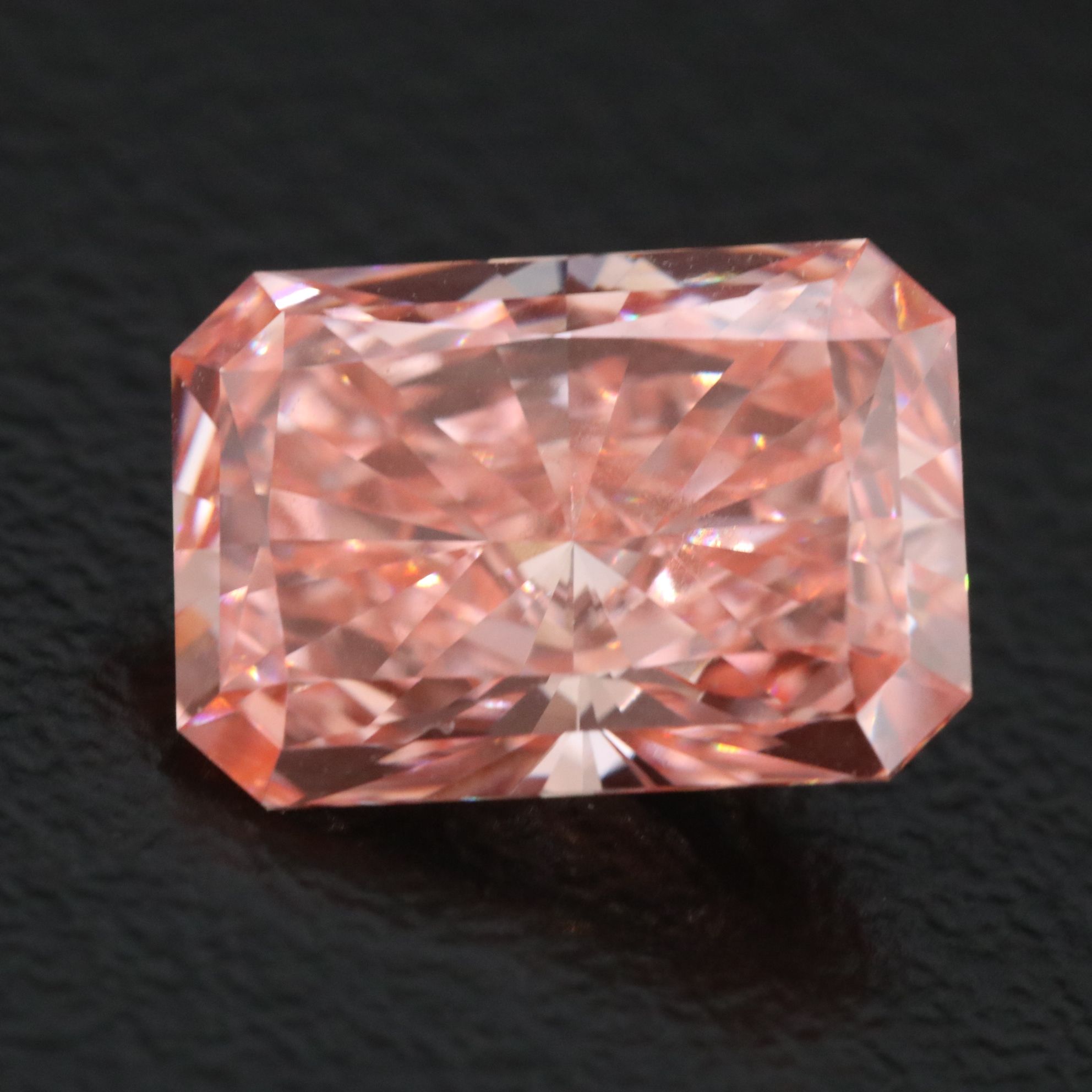 Loose 3.03 CT Lab Grown Fancy Pink Diamond with IGI Report