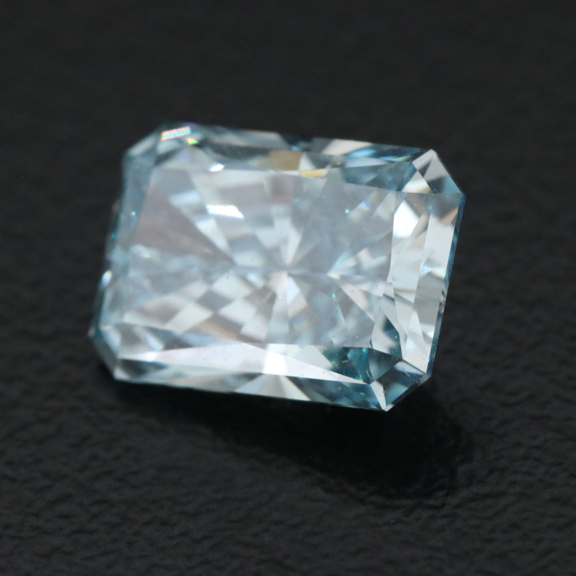 Loose 3.03 CT Lab Grown Fancy Blue Diamond with IGI Report