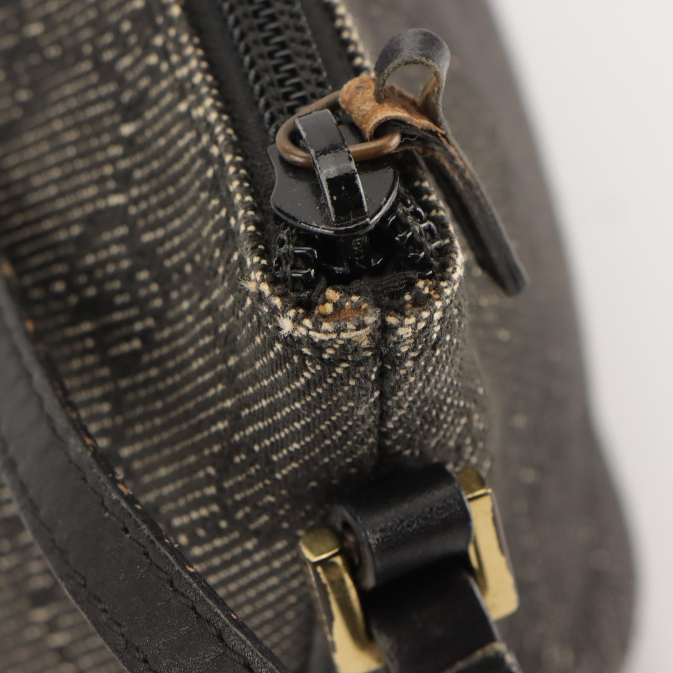 Gucci Boat Pochette in Dark Grey GG Canvas and Black Leather Trim