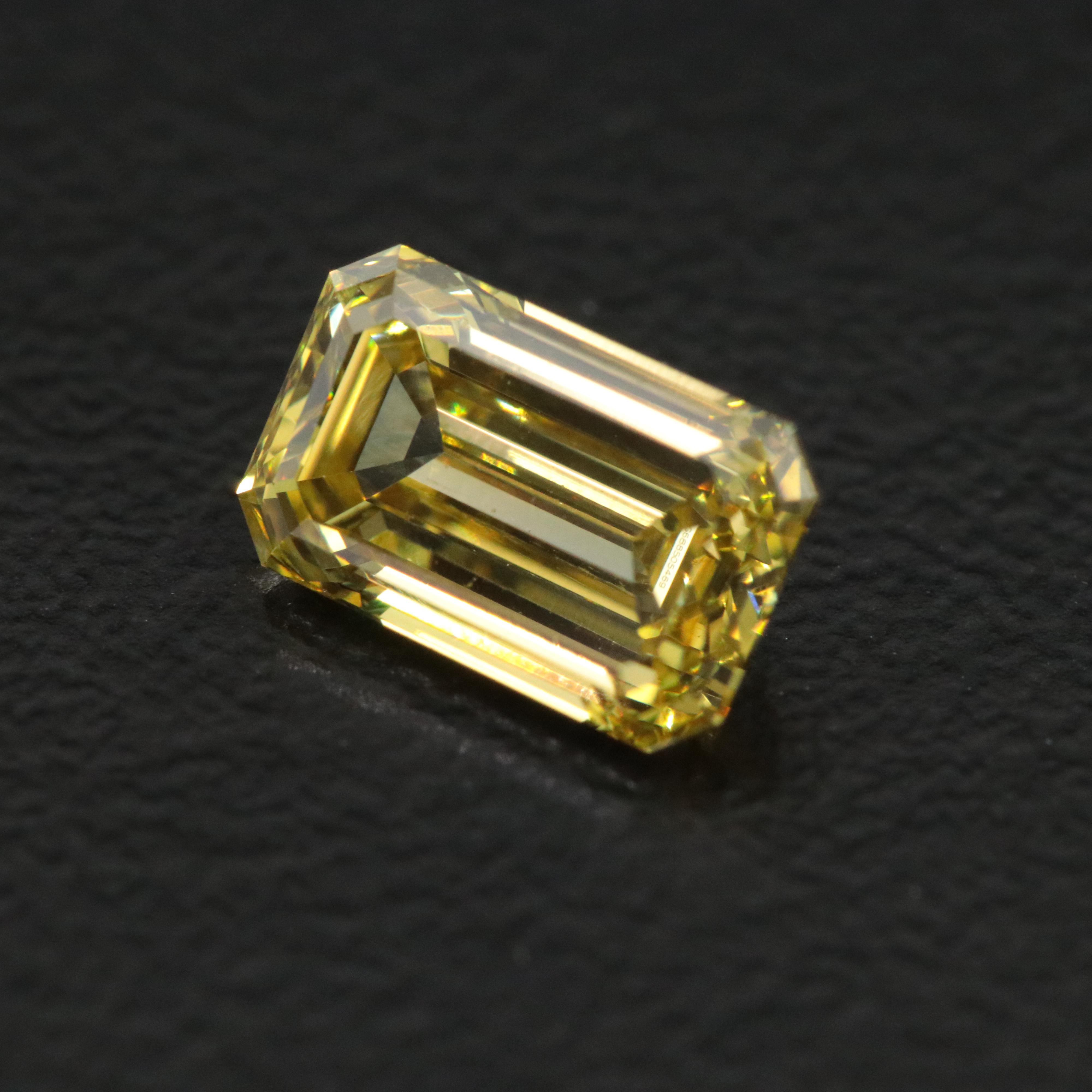 Loose 1.05 CT Lab Grown Fancy Yellow Diamond with IGI Report