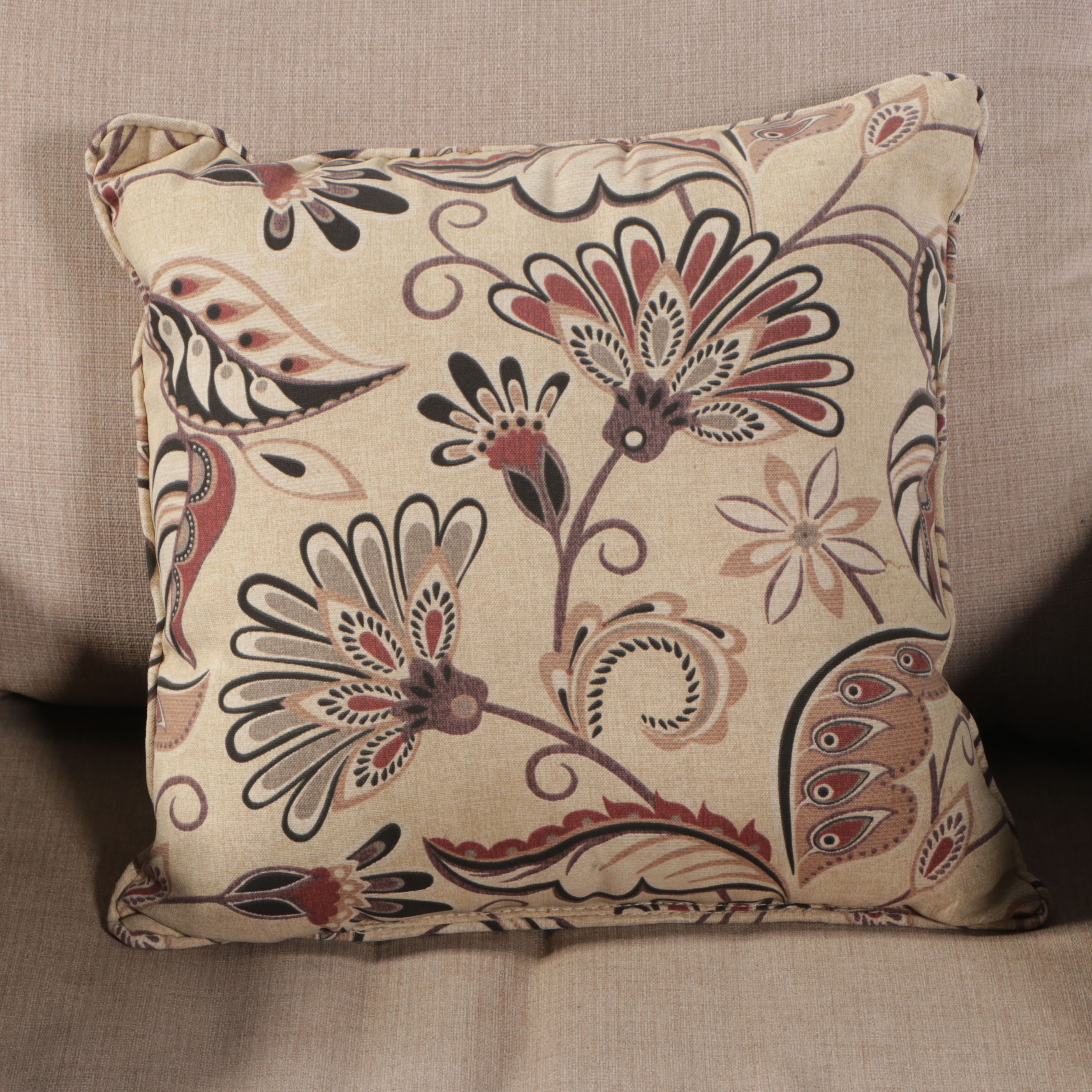 Pair of Hampton Bay Resin Wicker Patio Lounge Chairs with Accent Table