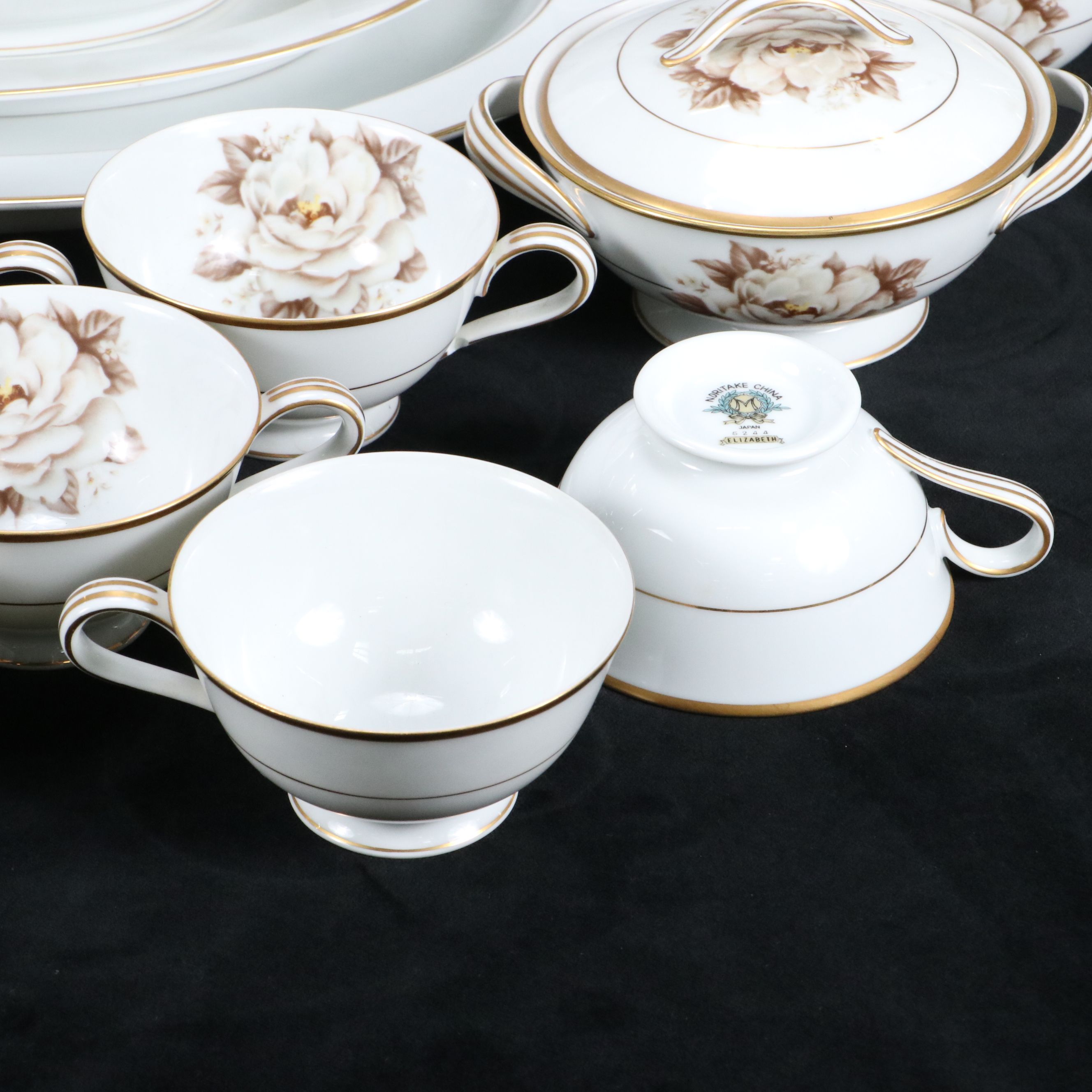 Noritake "Elizabeth" Porcelain Dinnerware and Serving Pieces, 1951–1954