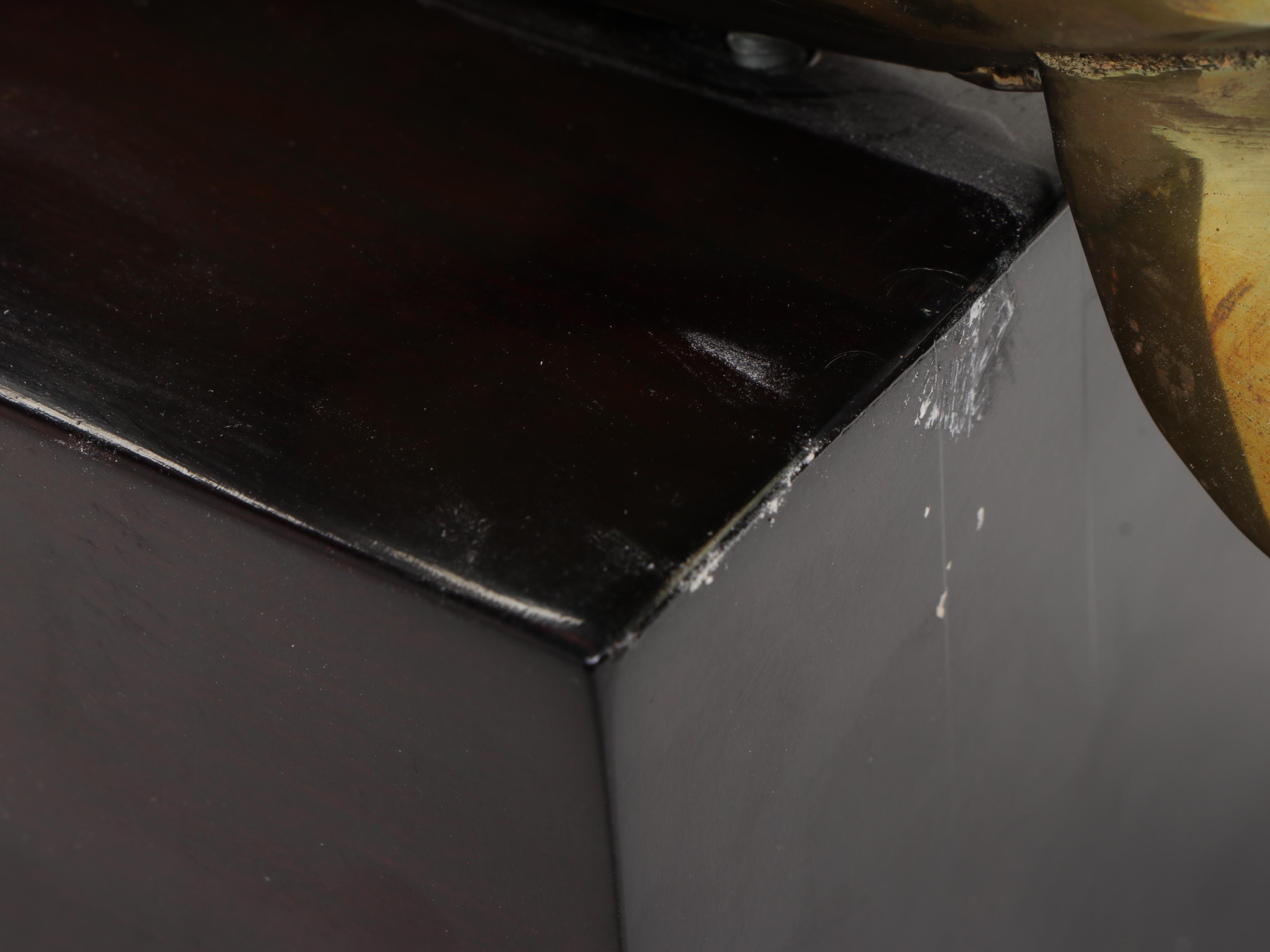 Howard Miller Brass Clocks and Decorative Crafts Inc. Lovebirds