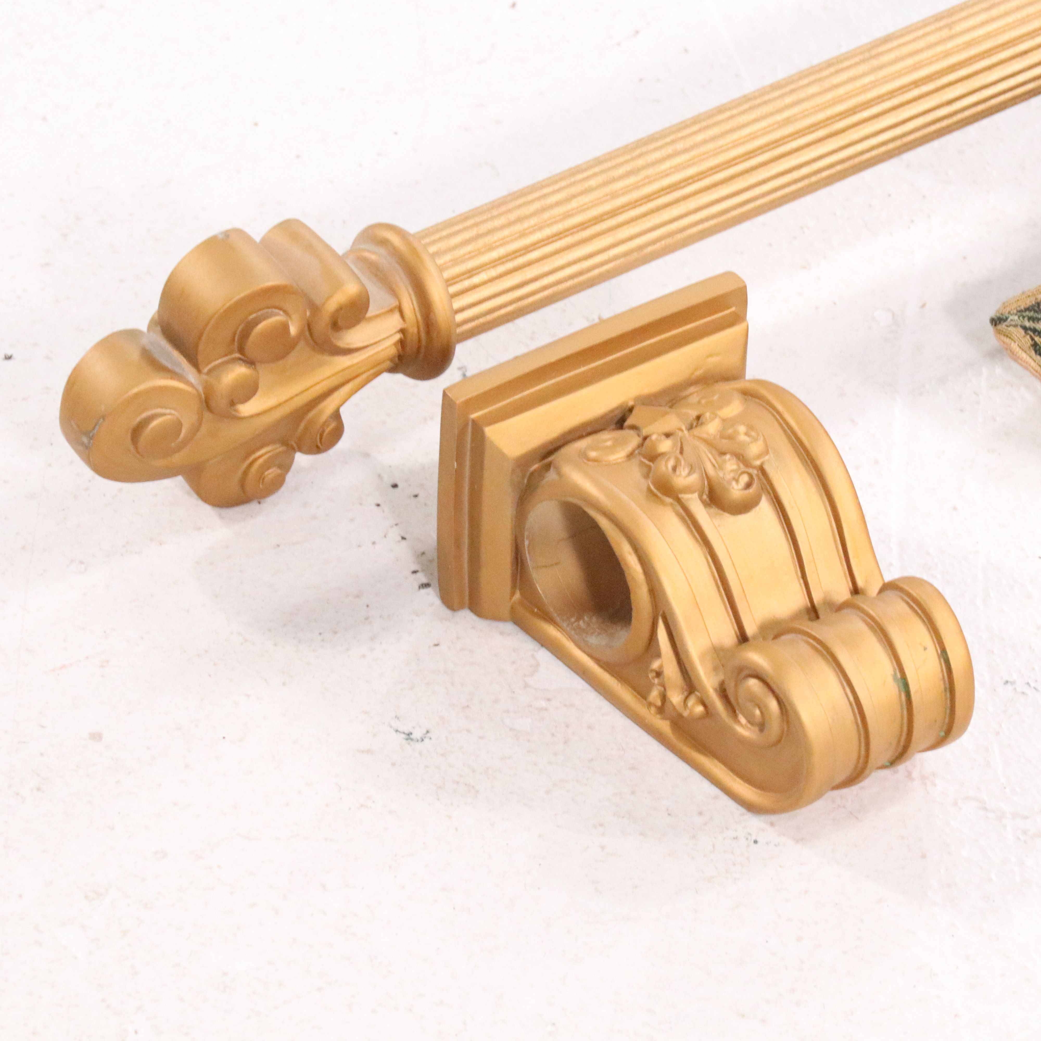 Wall Hanging Tapestry "Ladies at Lake Como"