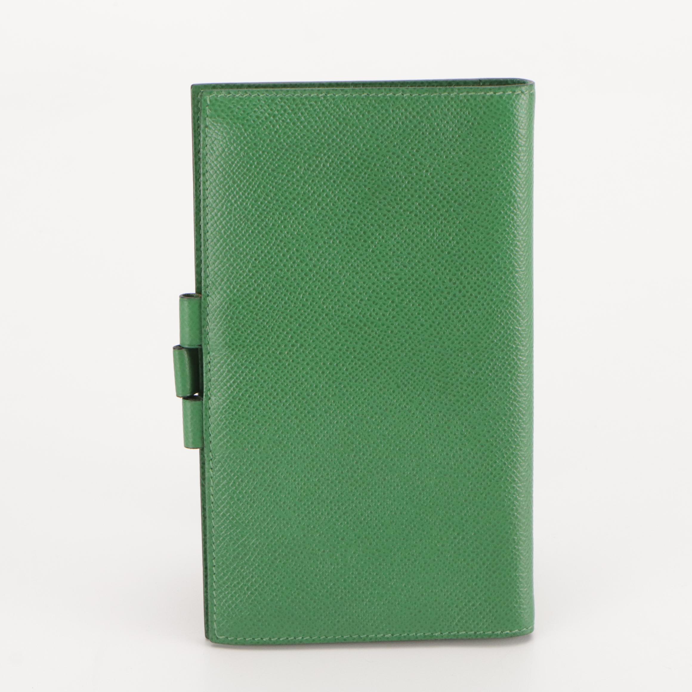 Hermès Vision Checkbook Agenda Cover in Kelly Green Courchevel Leather, With Box
