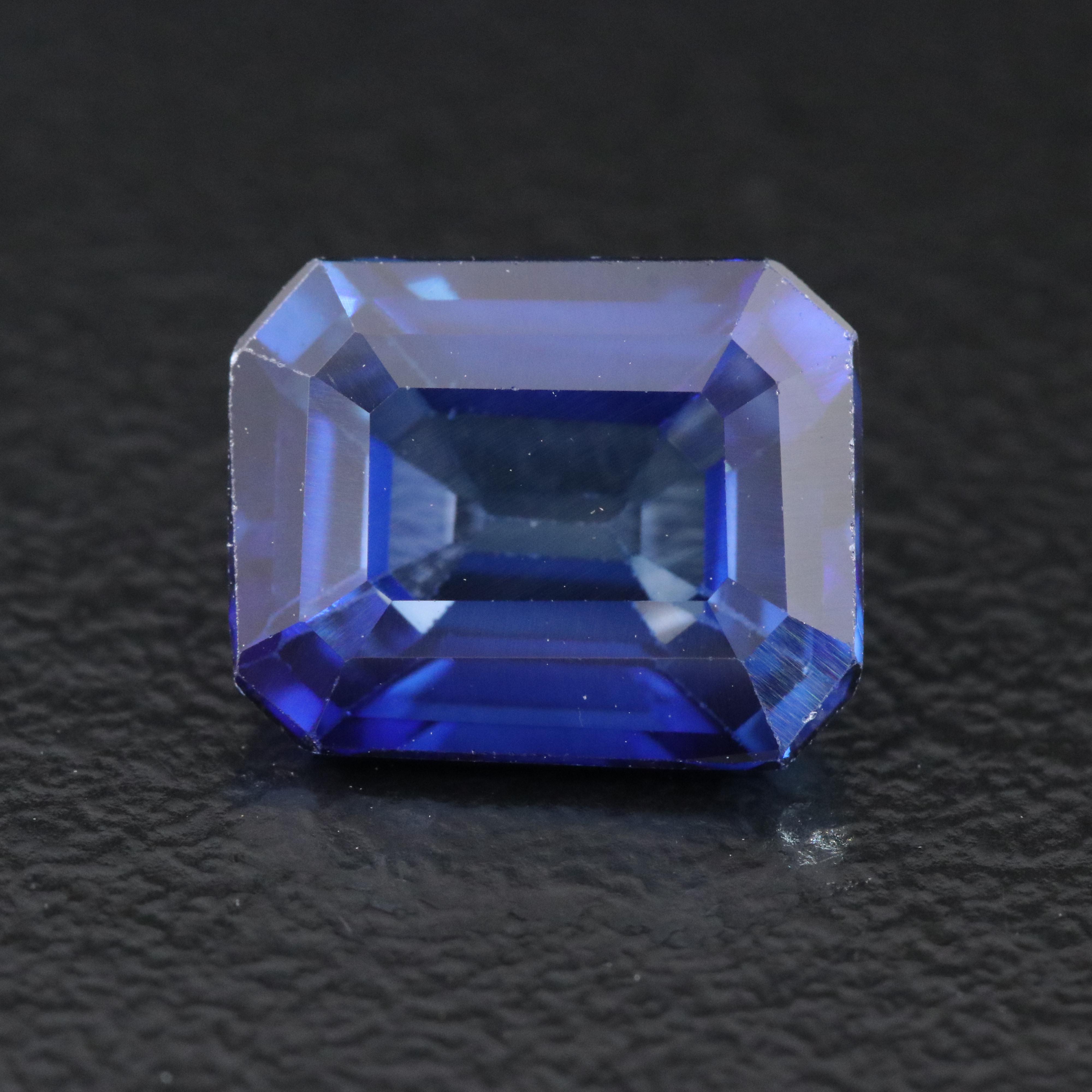 Loose 4.30 CT Lab Grown Sapphire