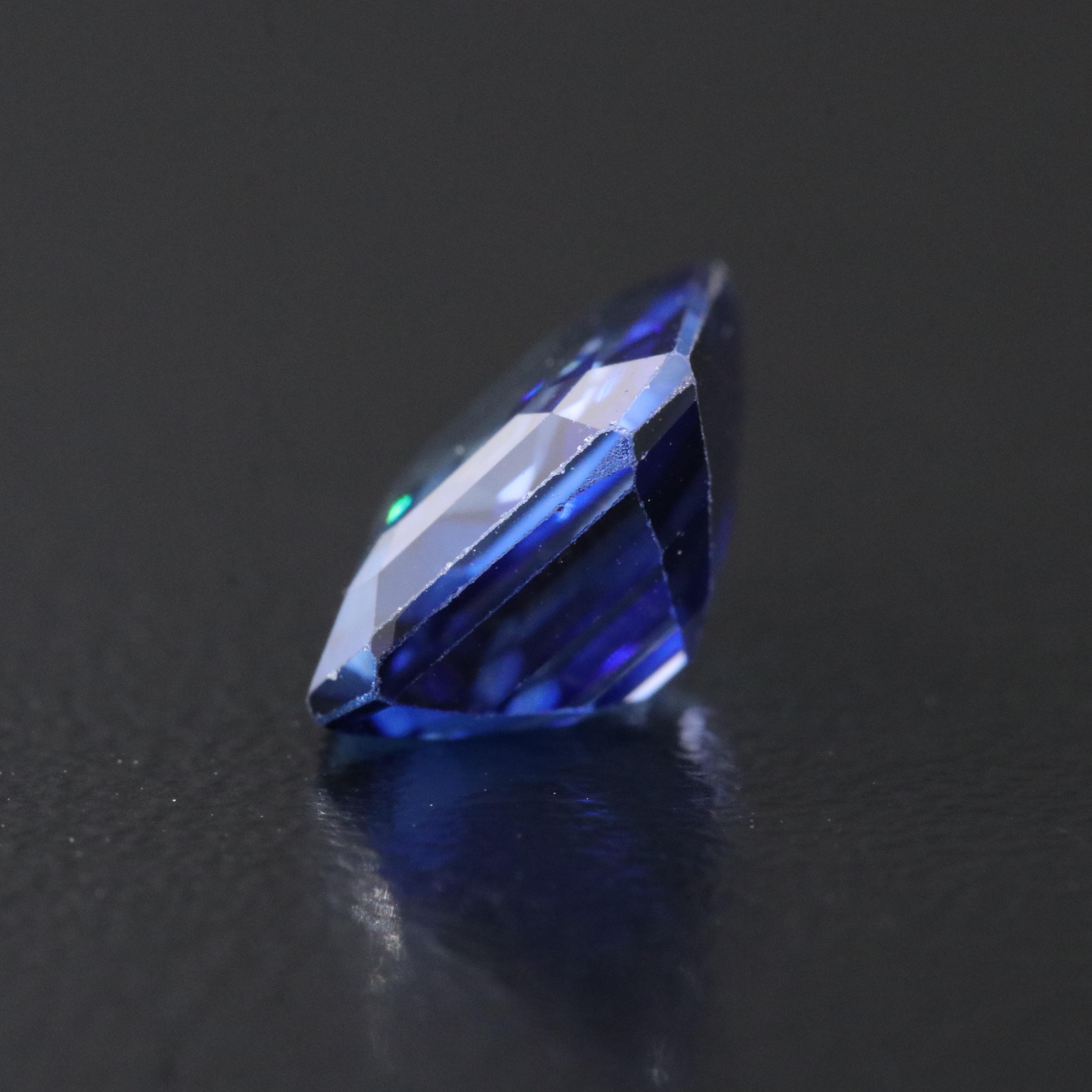 Loose 4.30 CT Lab Grown Sapphire