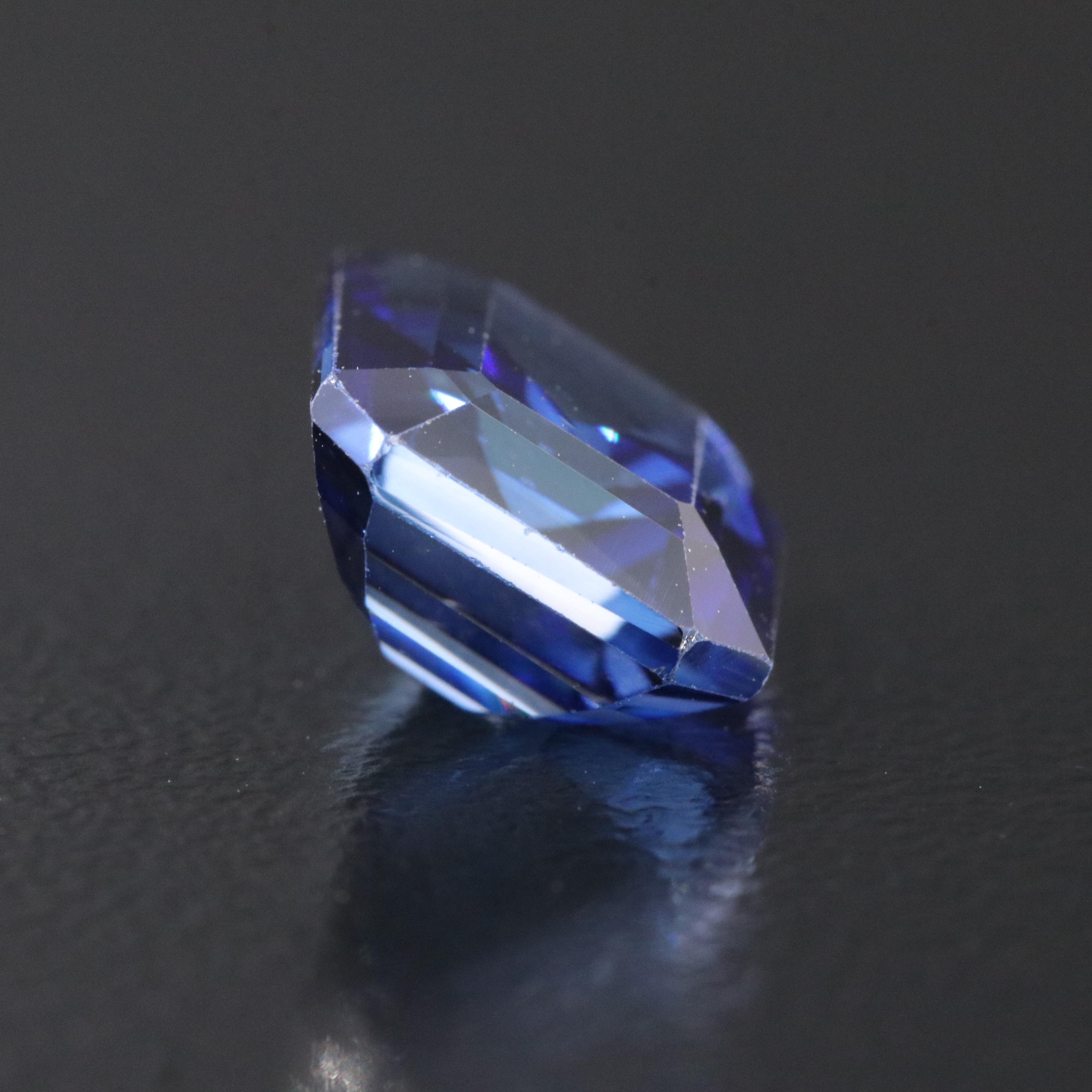 Loose 5.47 CT Lab Grown Sapphire