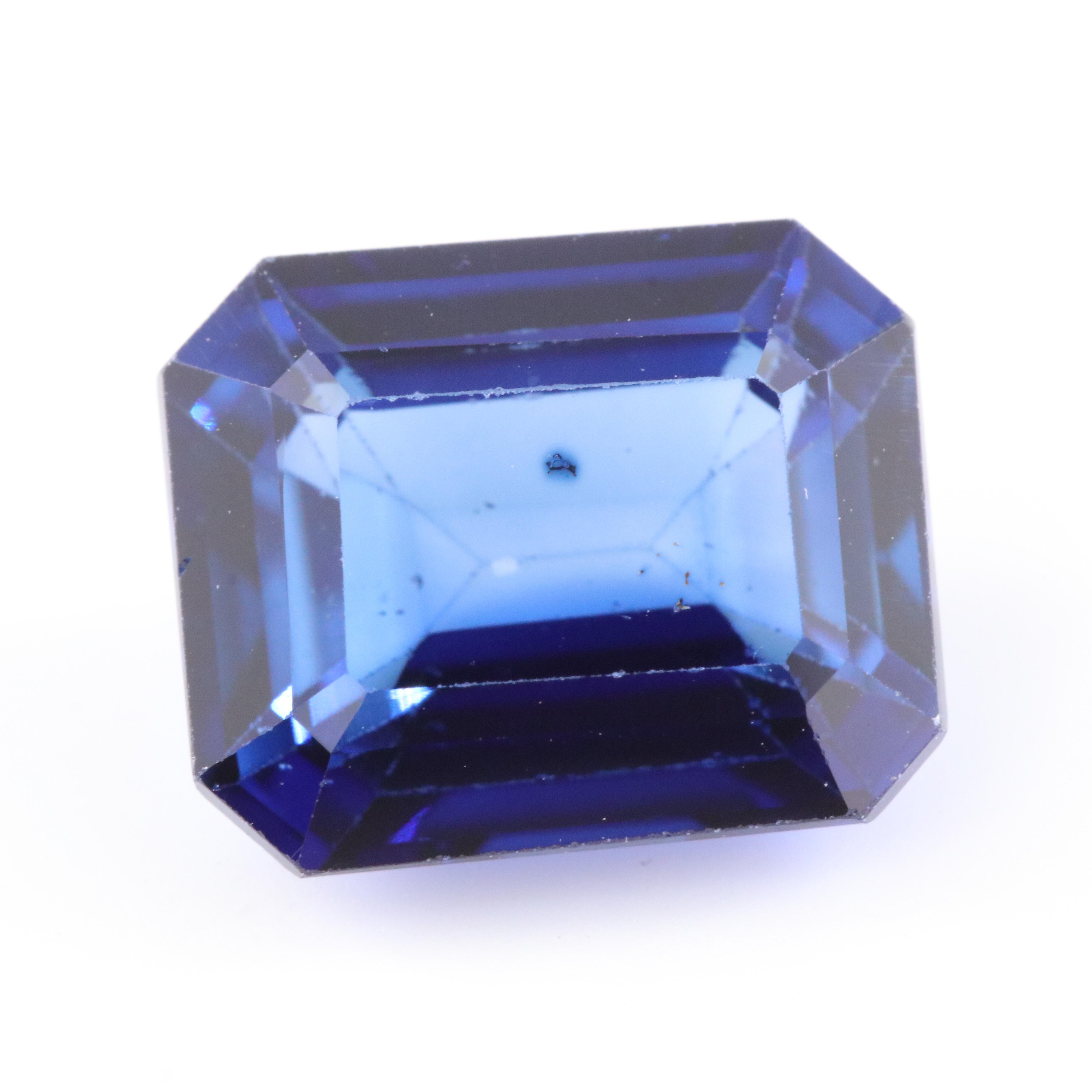 Loose 5.47 CT Lab Grown Sapphire