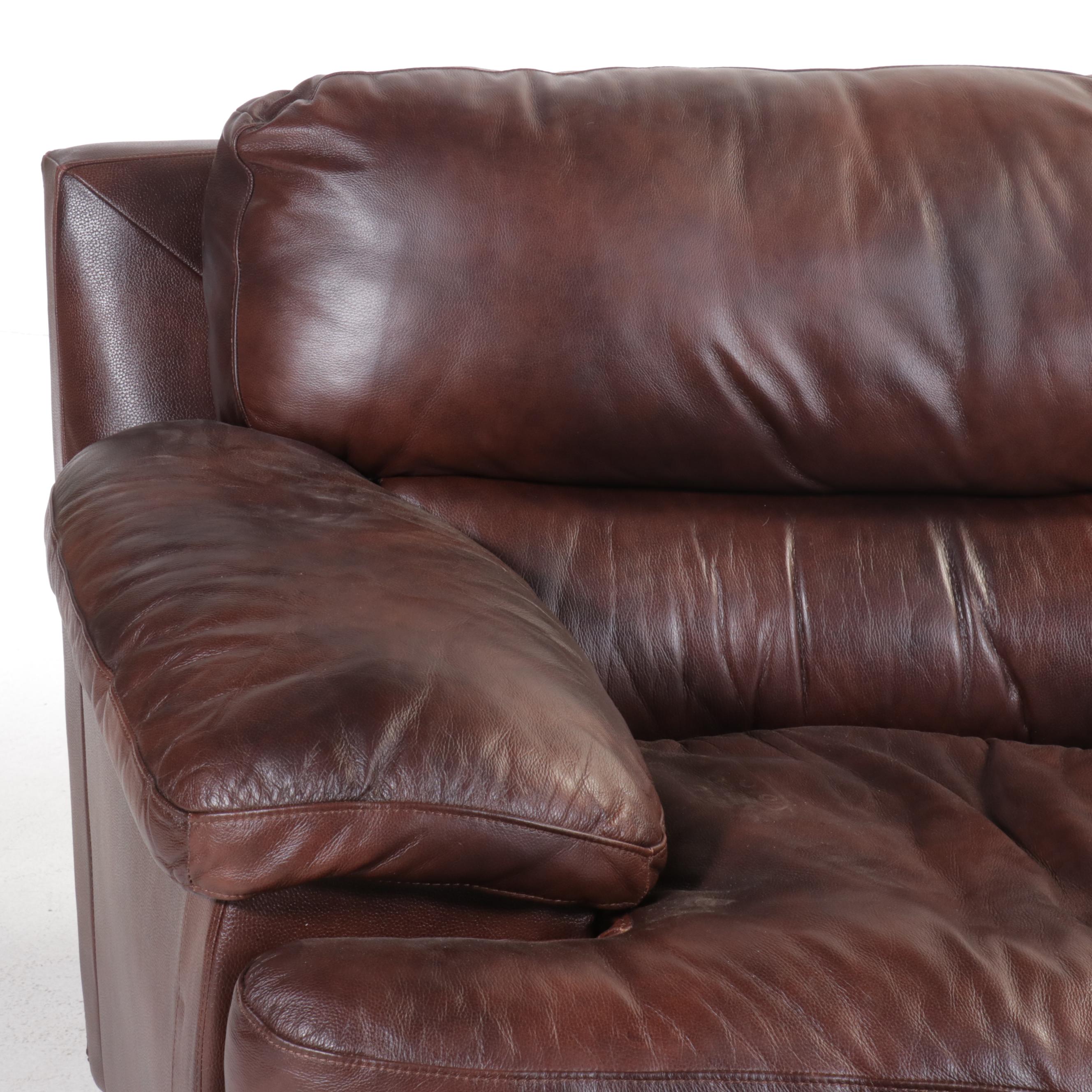 Curved Leather Sectional Sofa with Two Ottomans, 21st Century