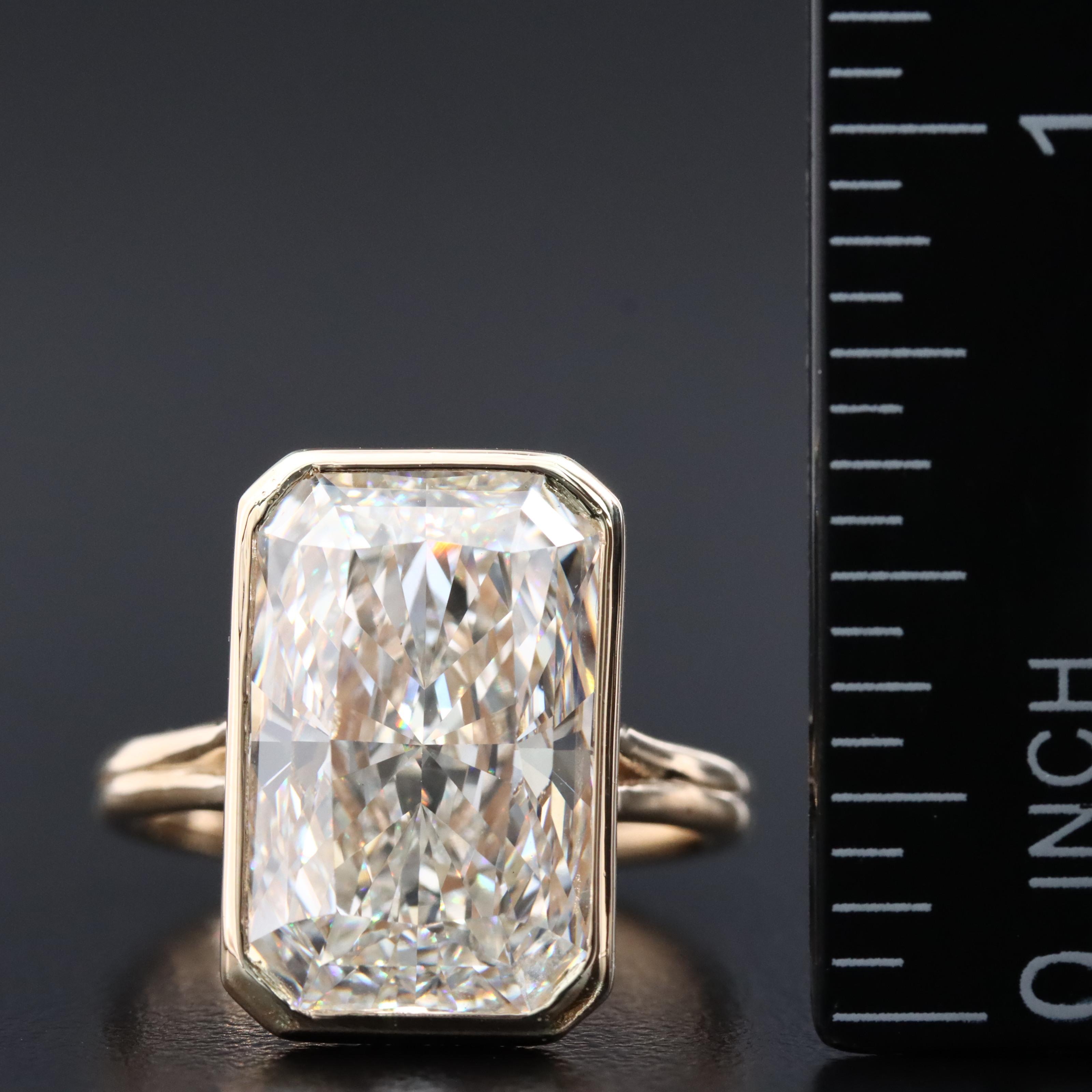 14K 9.04 CT Lab Grown Diamond Solitaire Ring with IGI Report