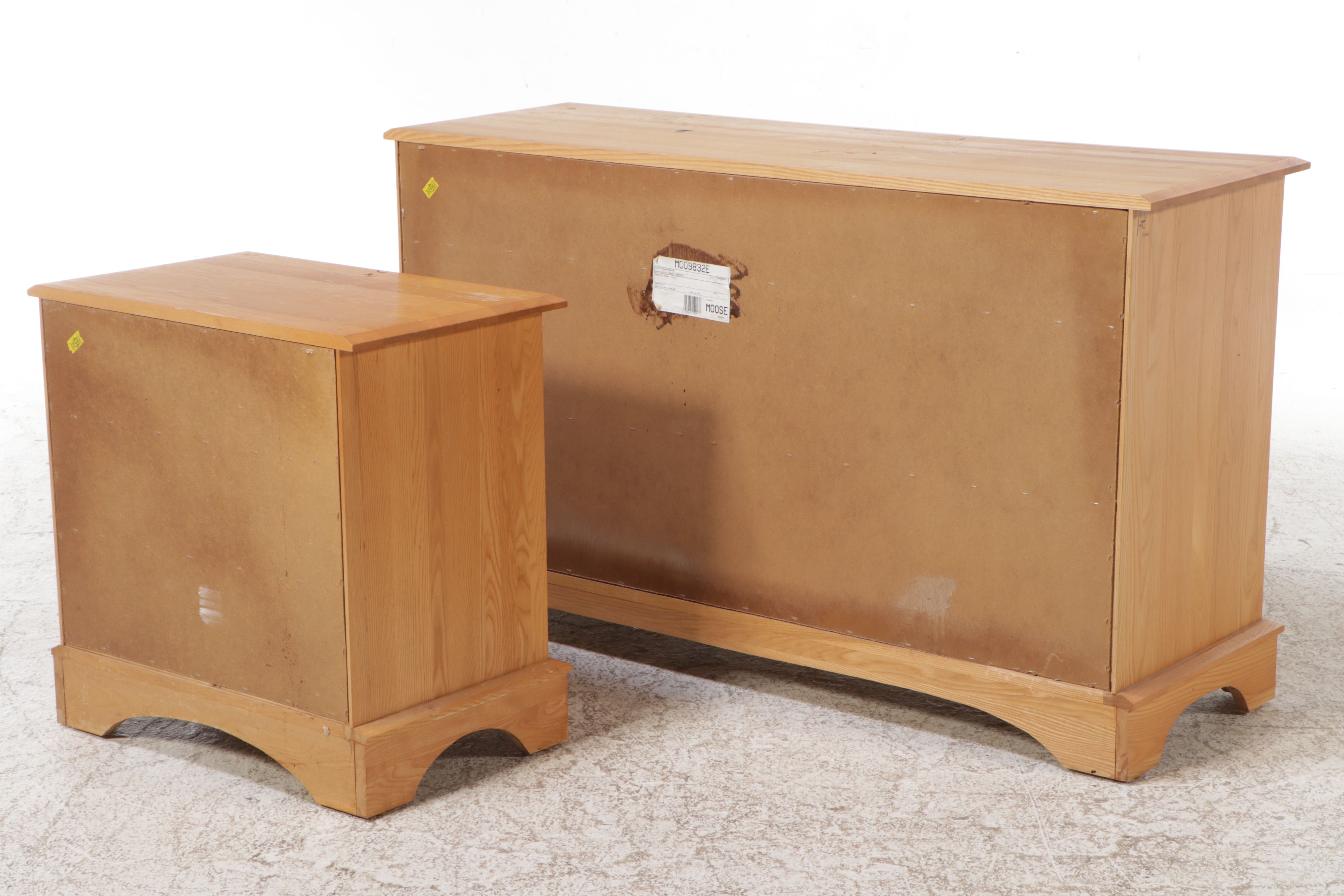 Moosehead Furniture Oak Dresser and Nightstand