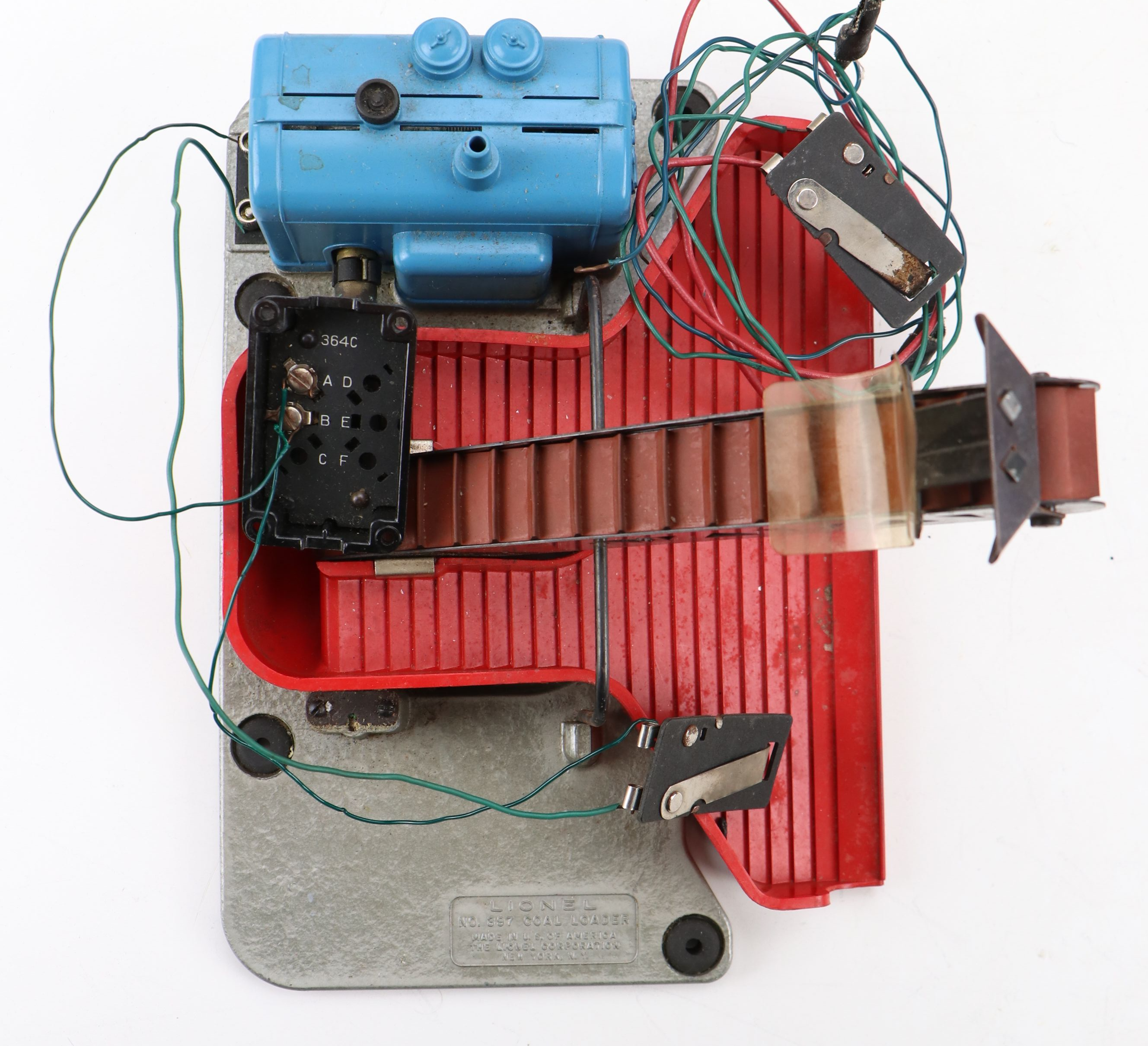 Lionel with Other Trains and Accessories, Mid to Late 20th Century